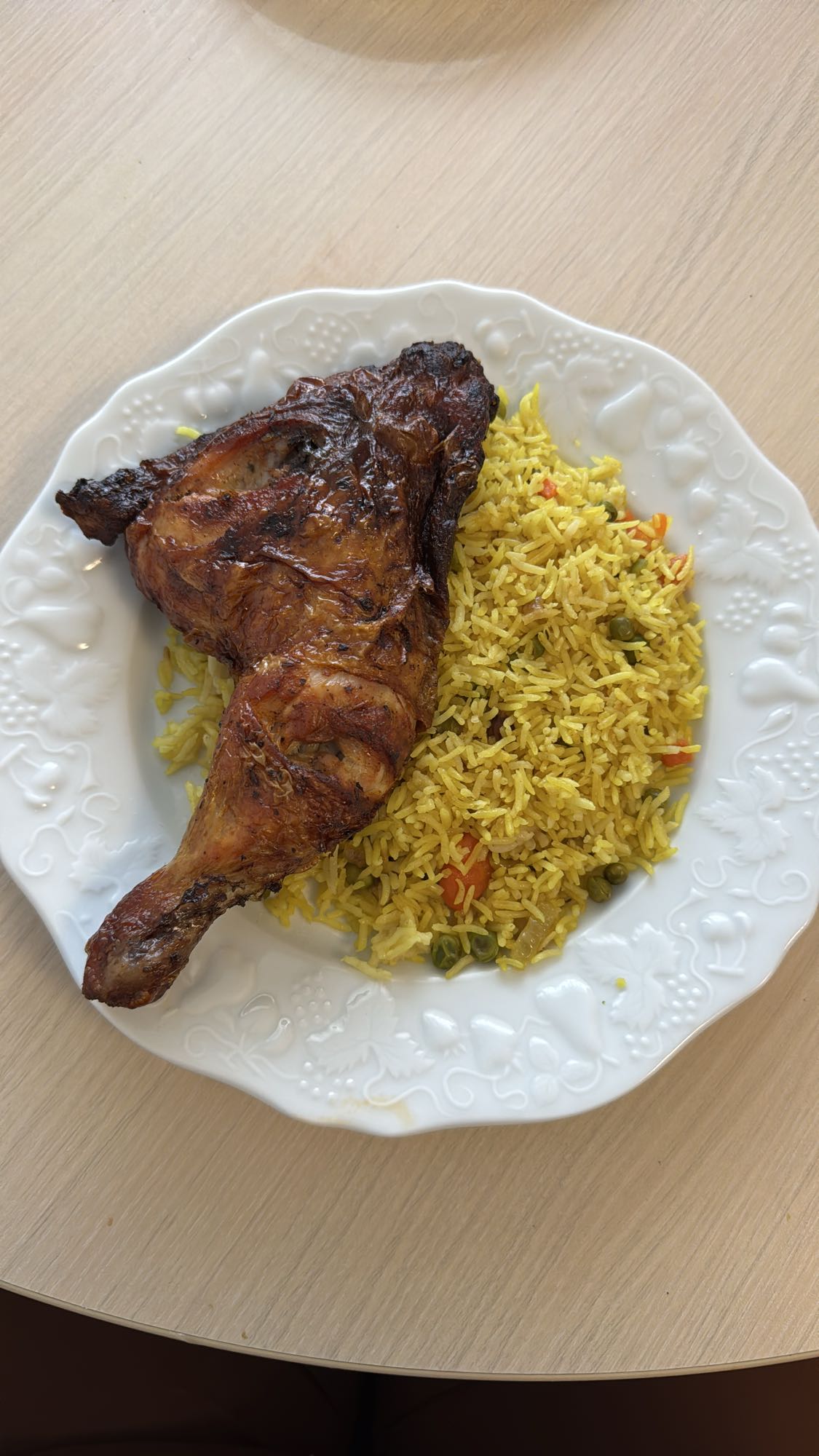 Poulet grillé avec riz