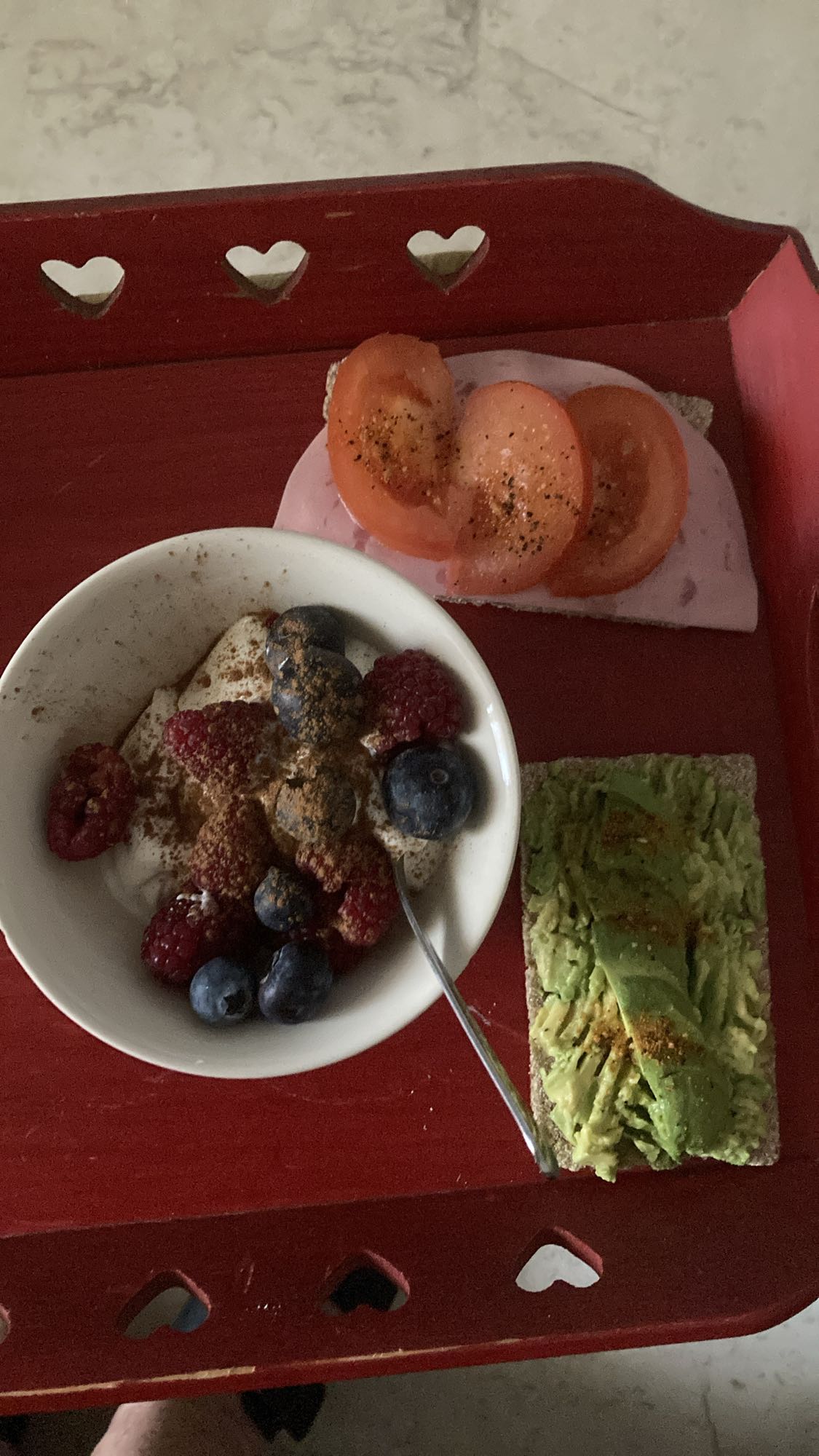 Frukostbricka med knäckebröd