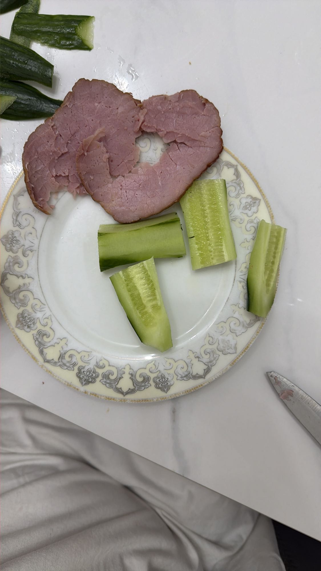 огурцы с ветчиной