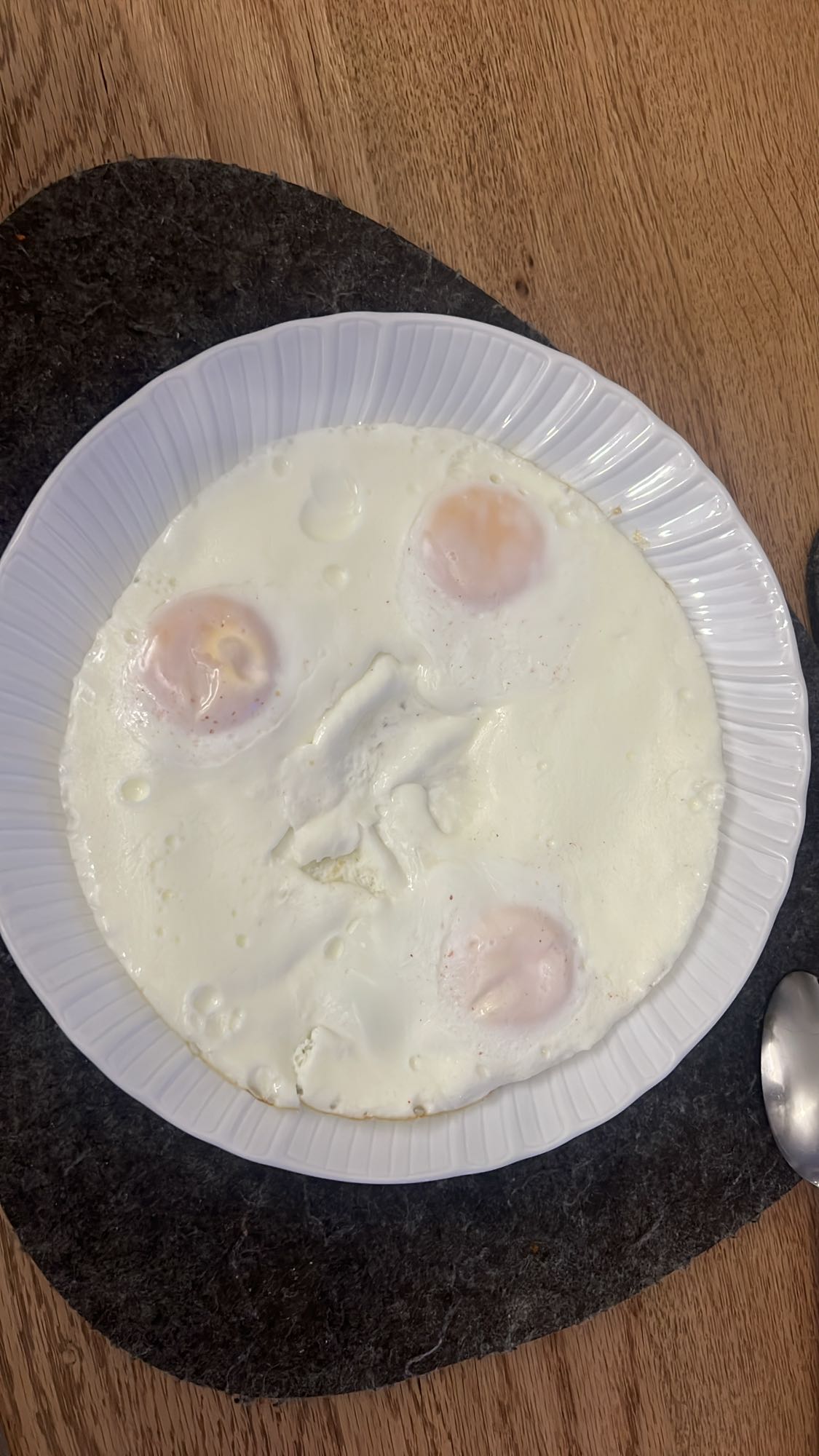 Fried eggs