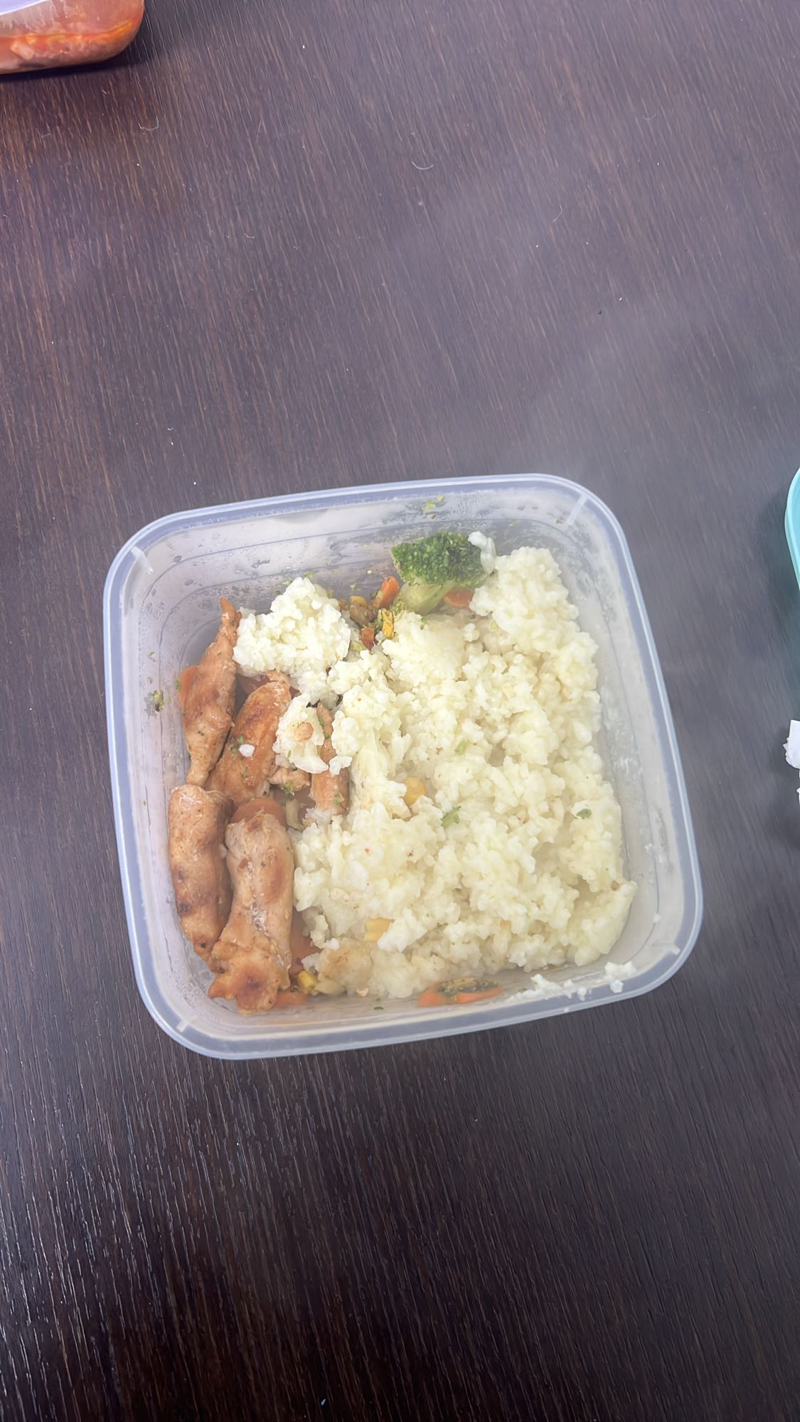 Orez cu pui și legume