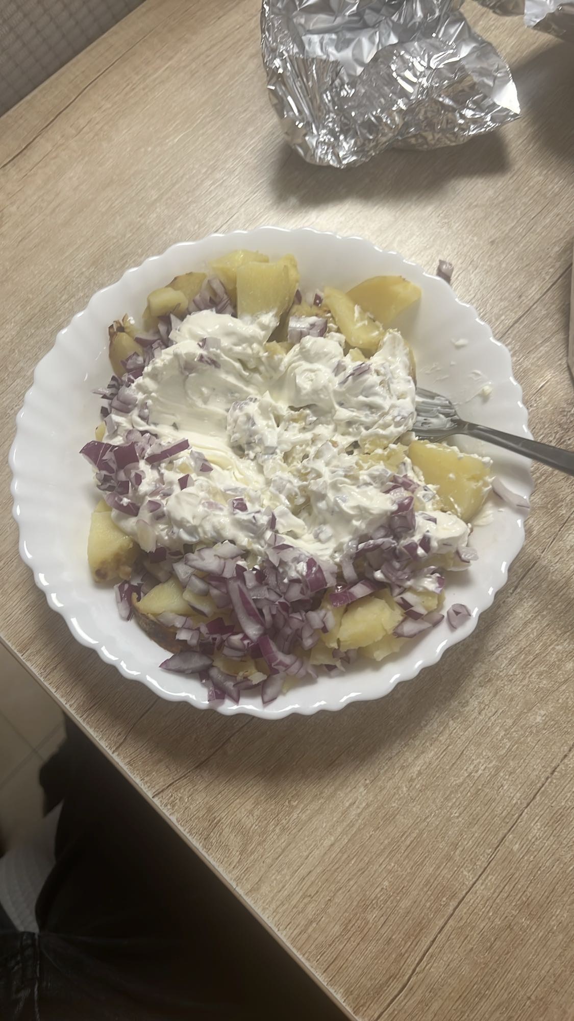 Cartofi cu ceapă și smântână