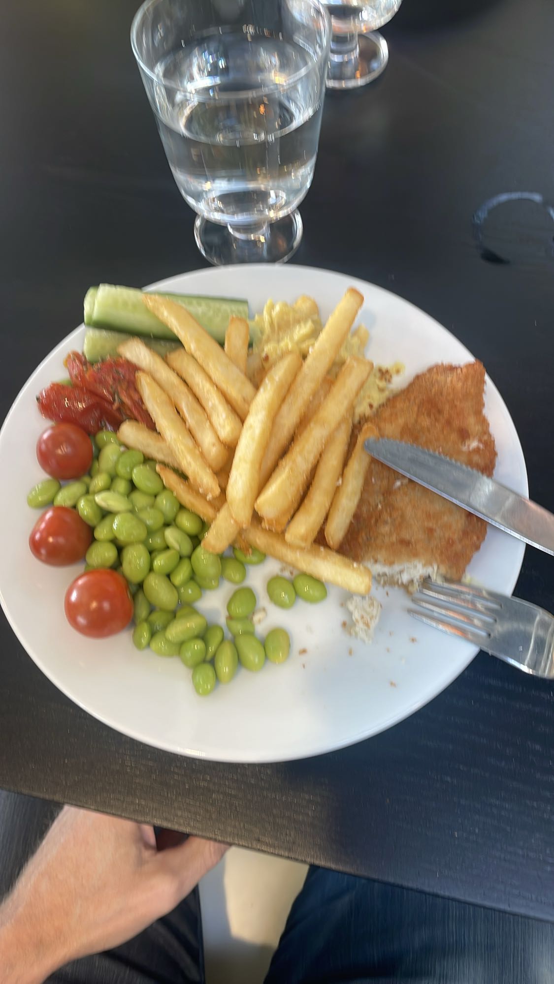 Panerad fisk med pommes