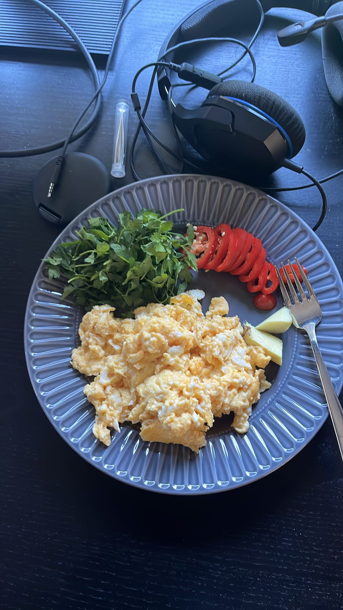 Äggröra med grönsaker