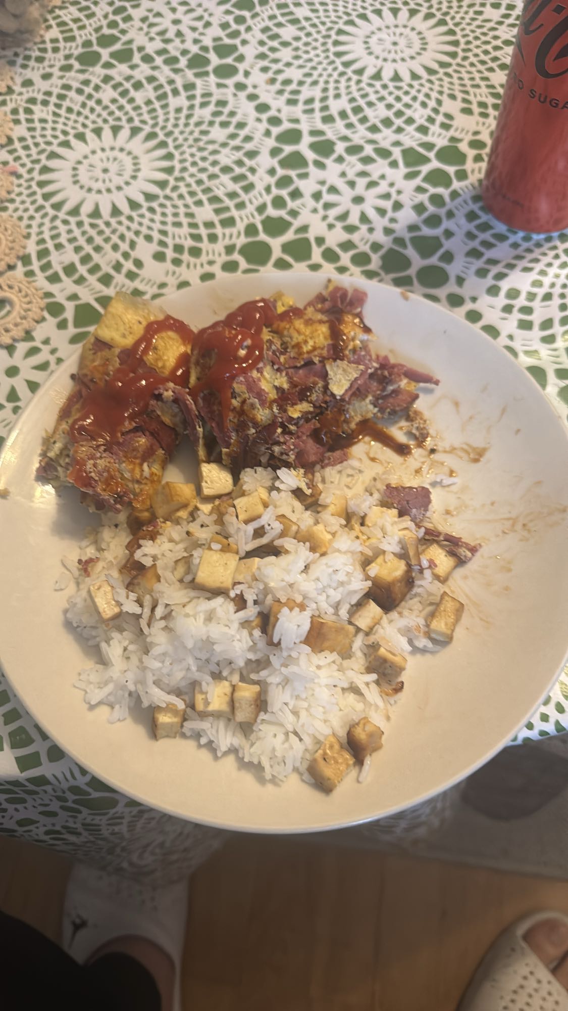 Ris med tofu och omelett