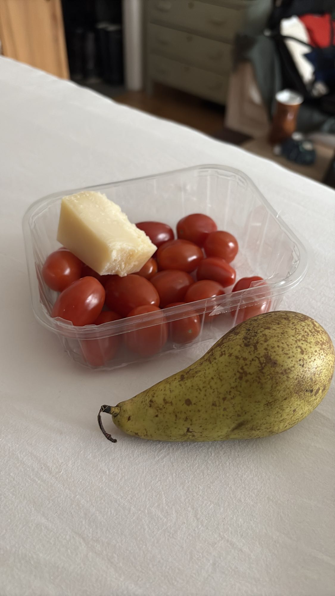 Päron, tomater & ost