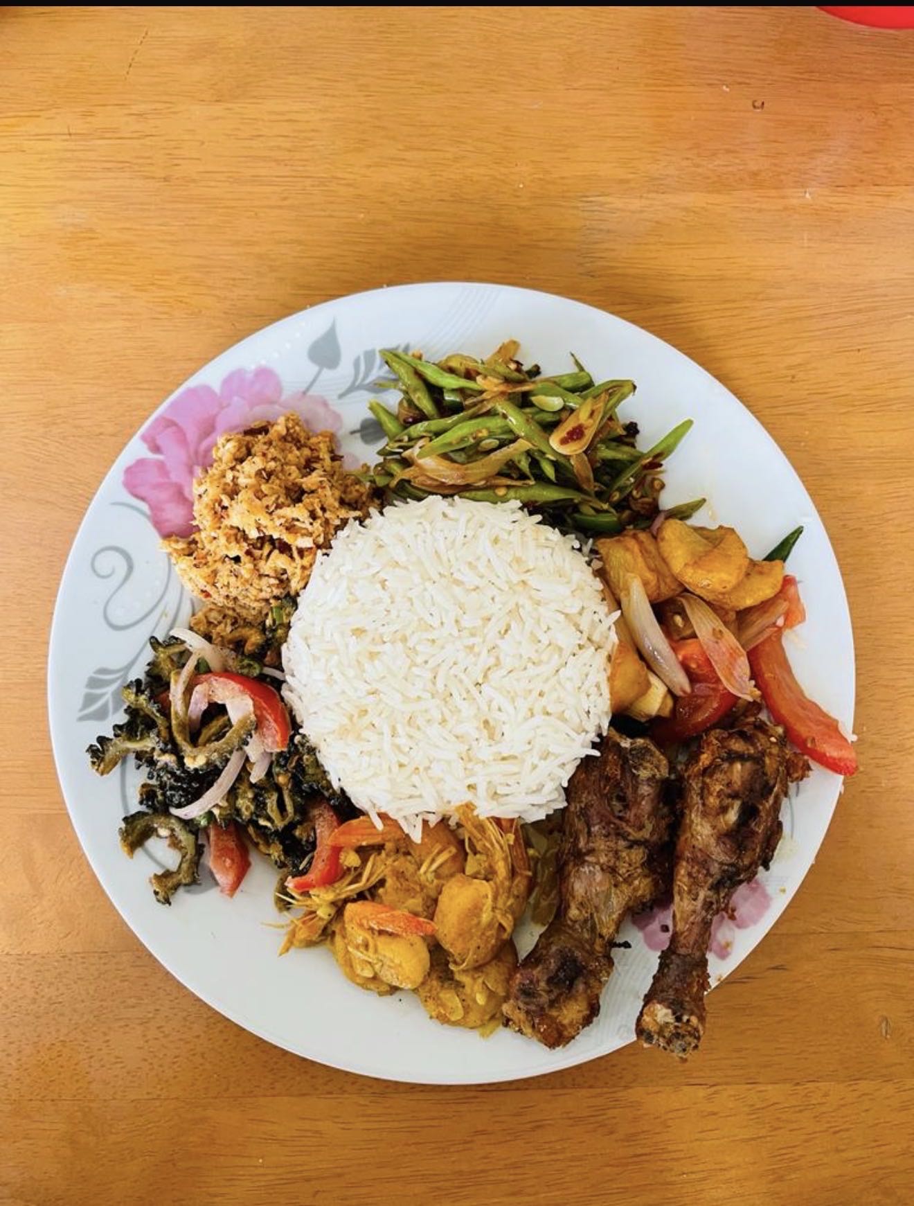 Rice with sides & chicken