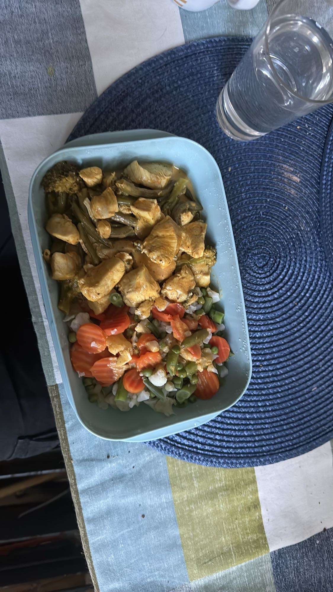 Kyckling med grönsaker