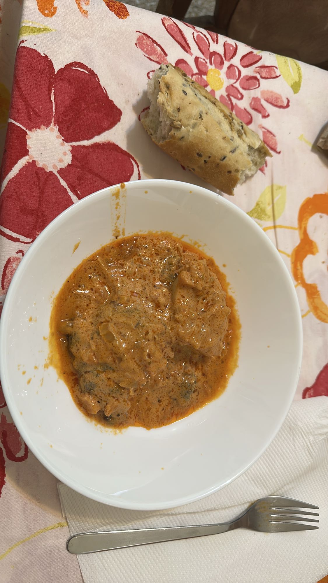 Creamy chicken stew & bread