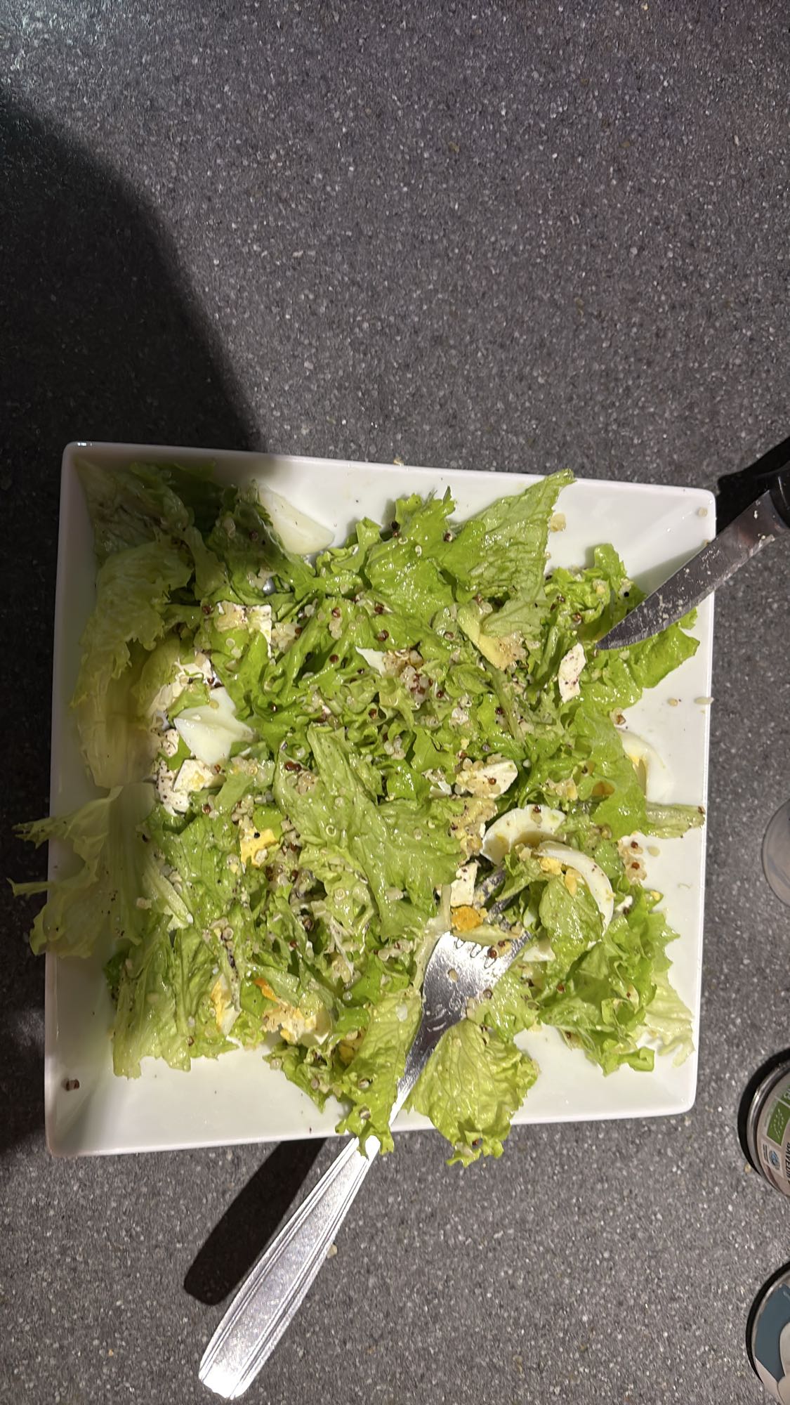 Salade verte œuf quinoa