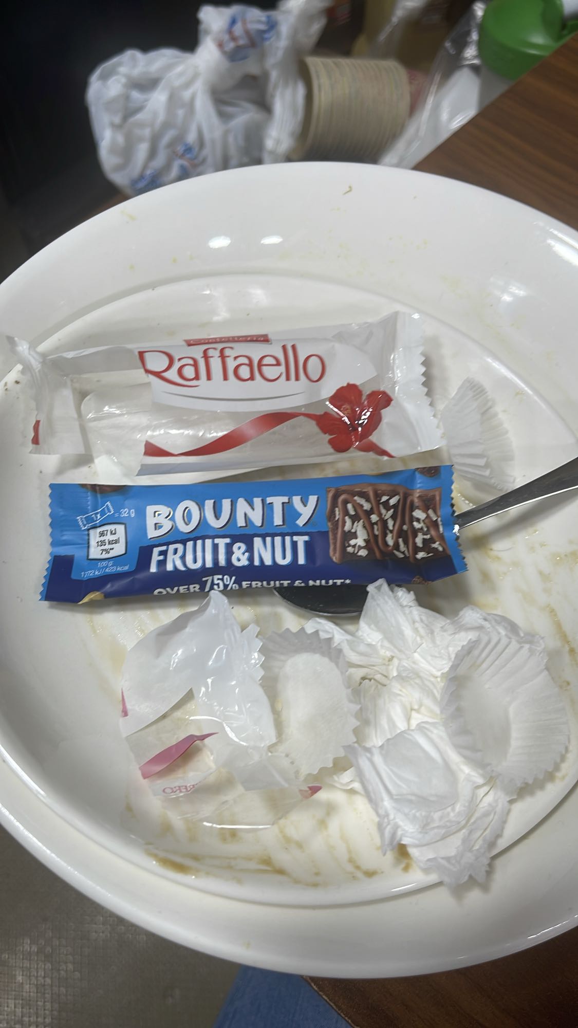 Raffaello & Bounty Snack
