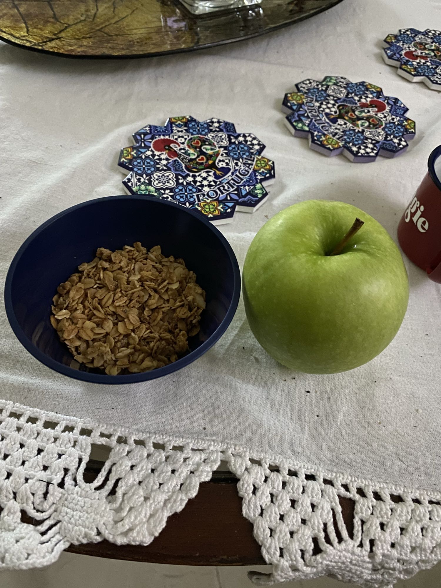 Manzana y granola