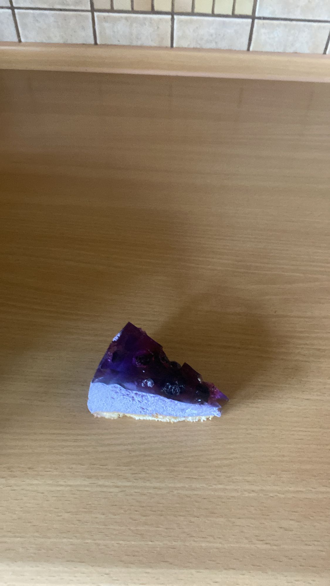 Jagodowy sernik na zimno