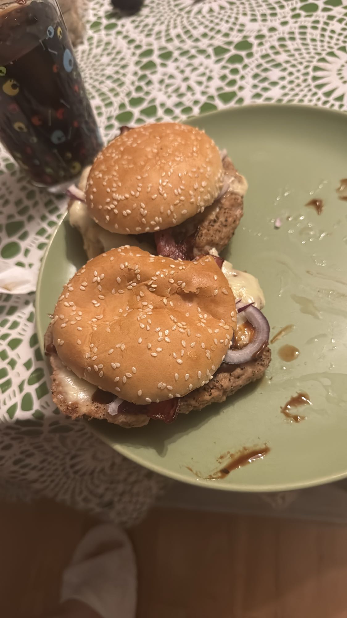 Kycklingburgare med läsk