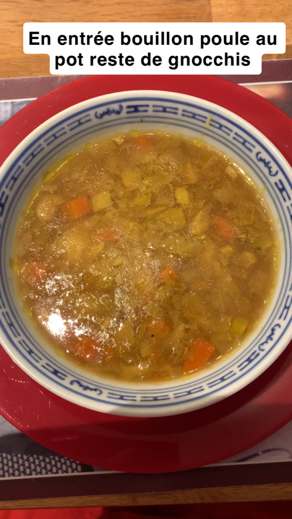 Bouillon poule gnocchis