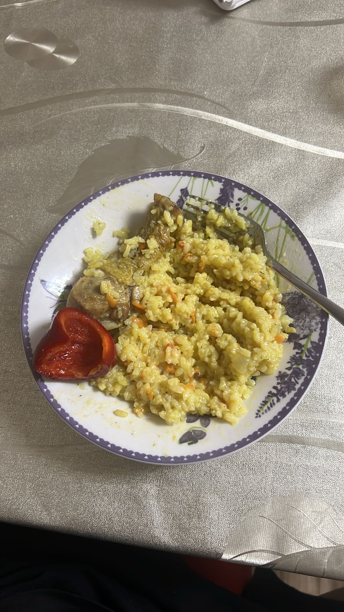 Pilaf cu pui și legume