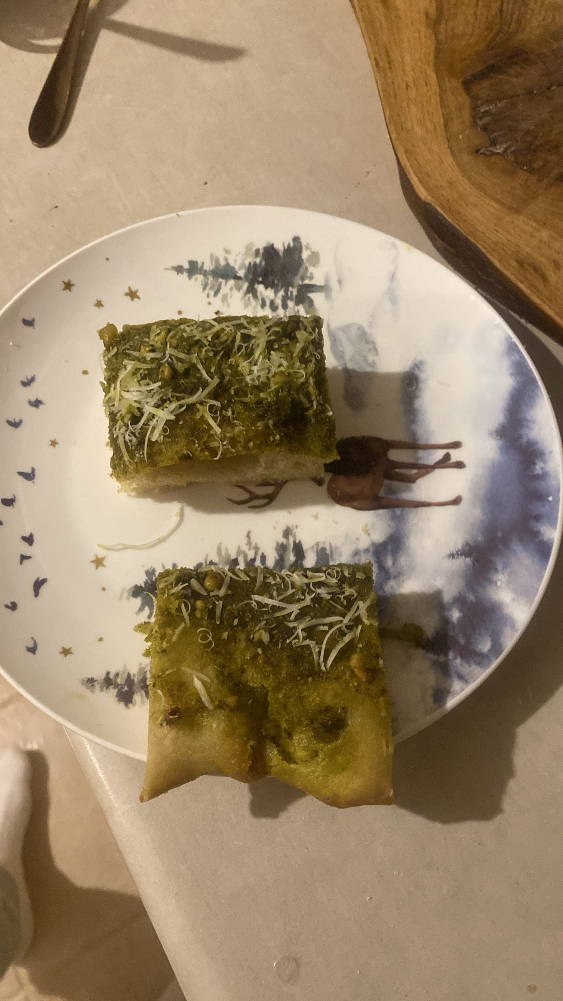 focaccia z pesto
