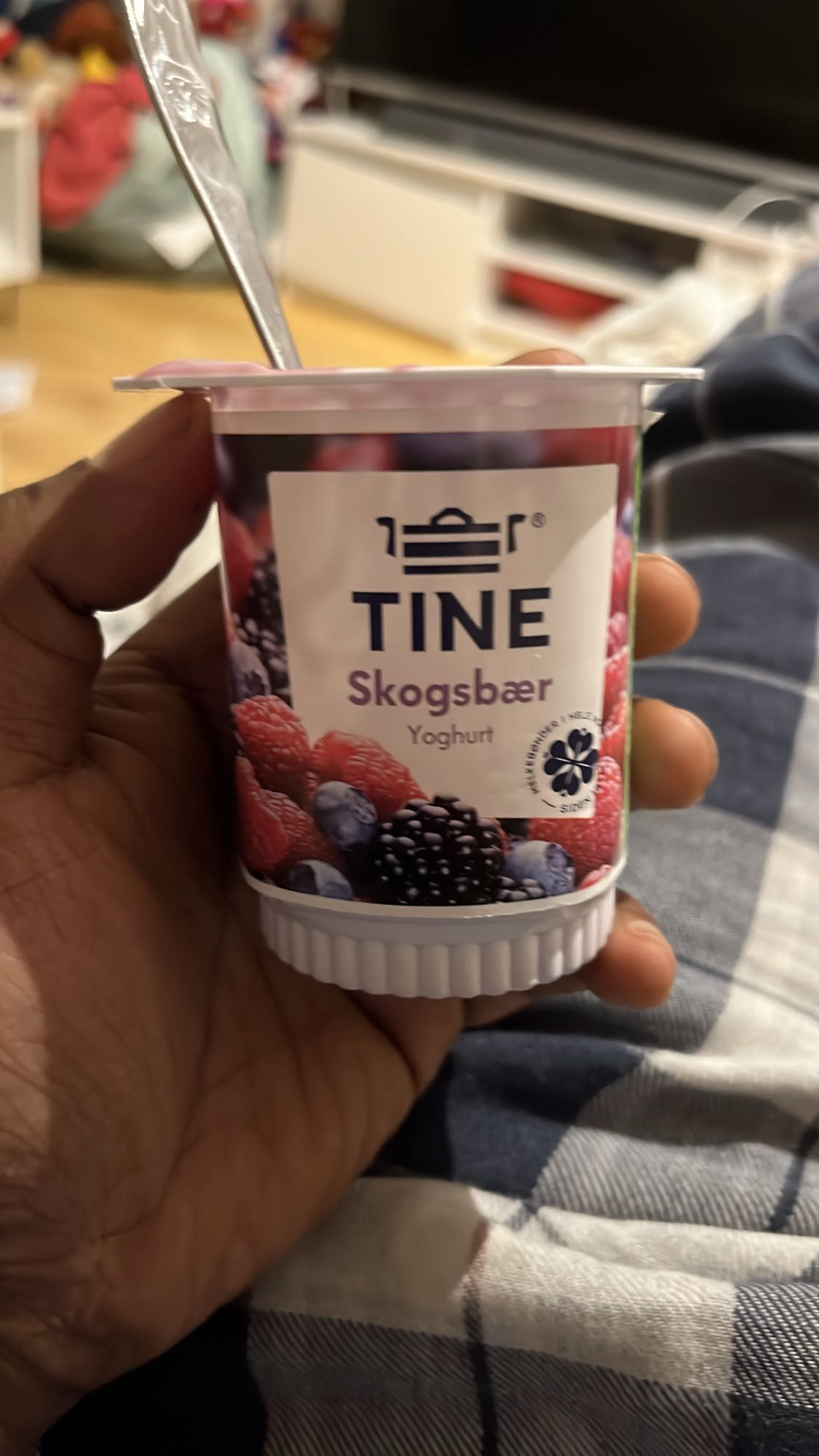 Tine skogsbær yoghurt