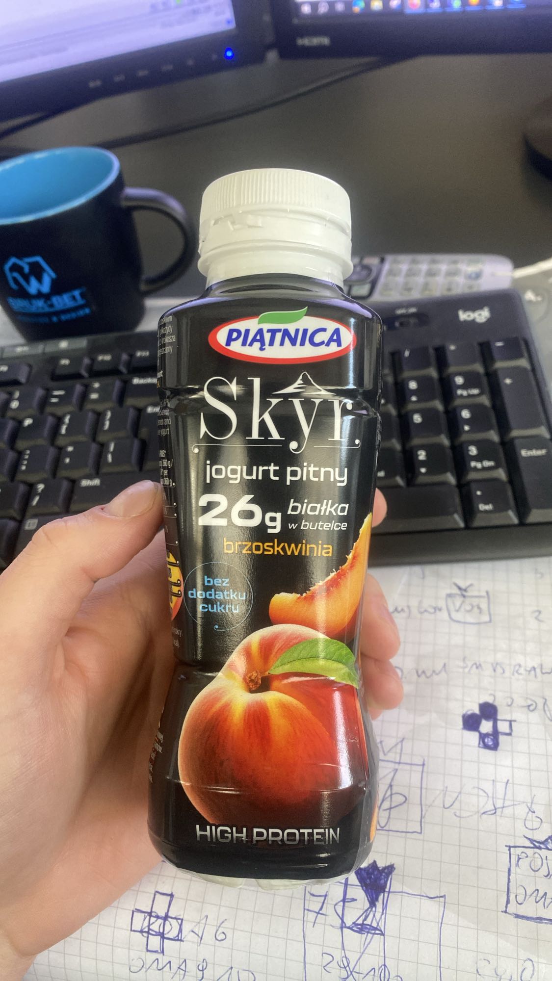 Skyr jogurt brzoskwinia