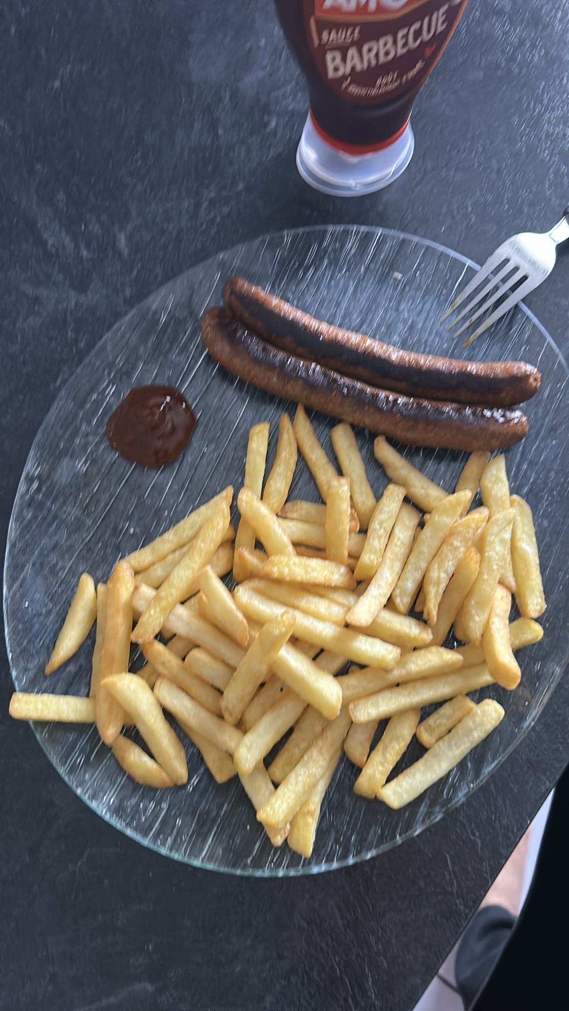 Saucisses et frites