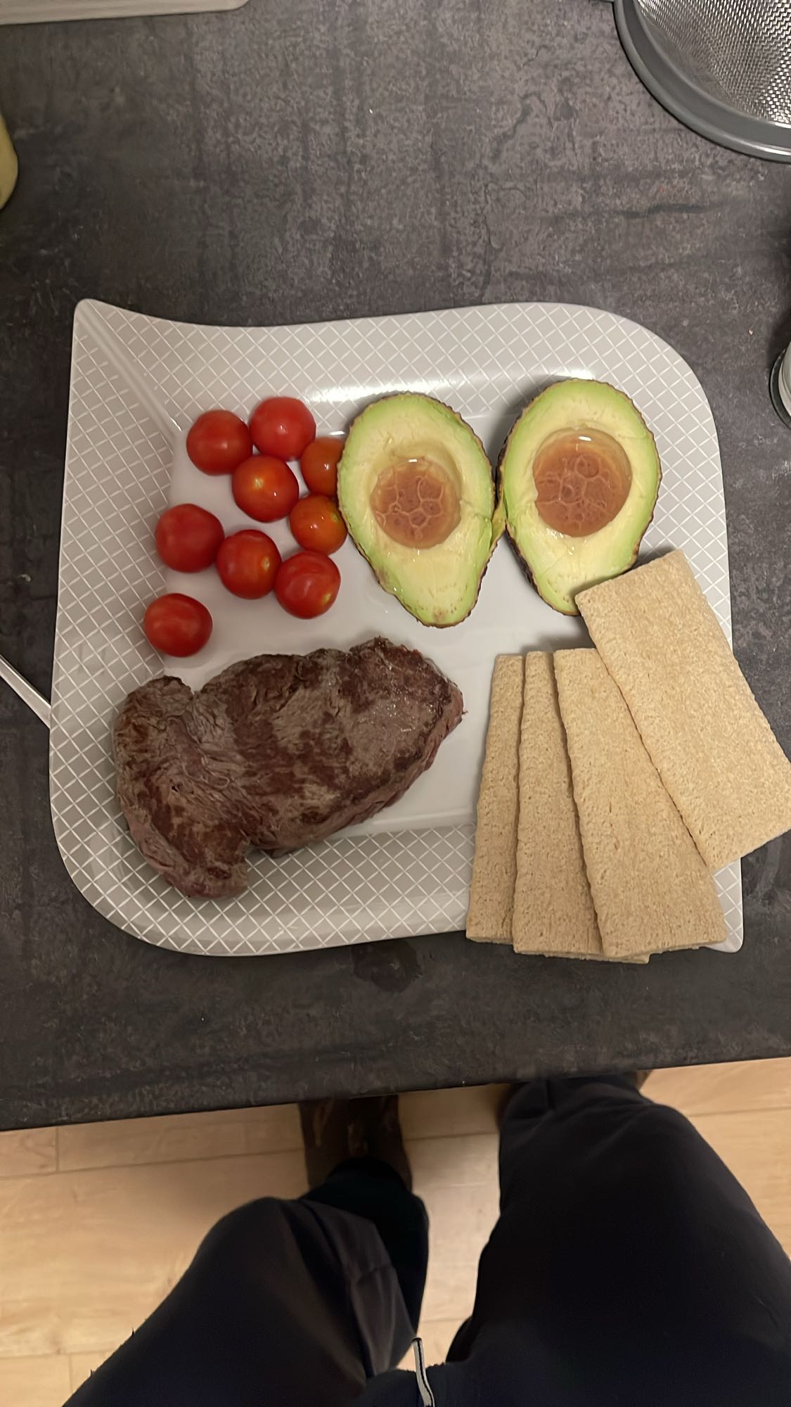 Assiette steak avocat craquants