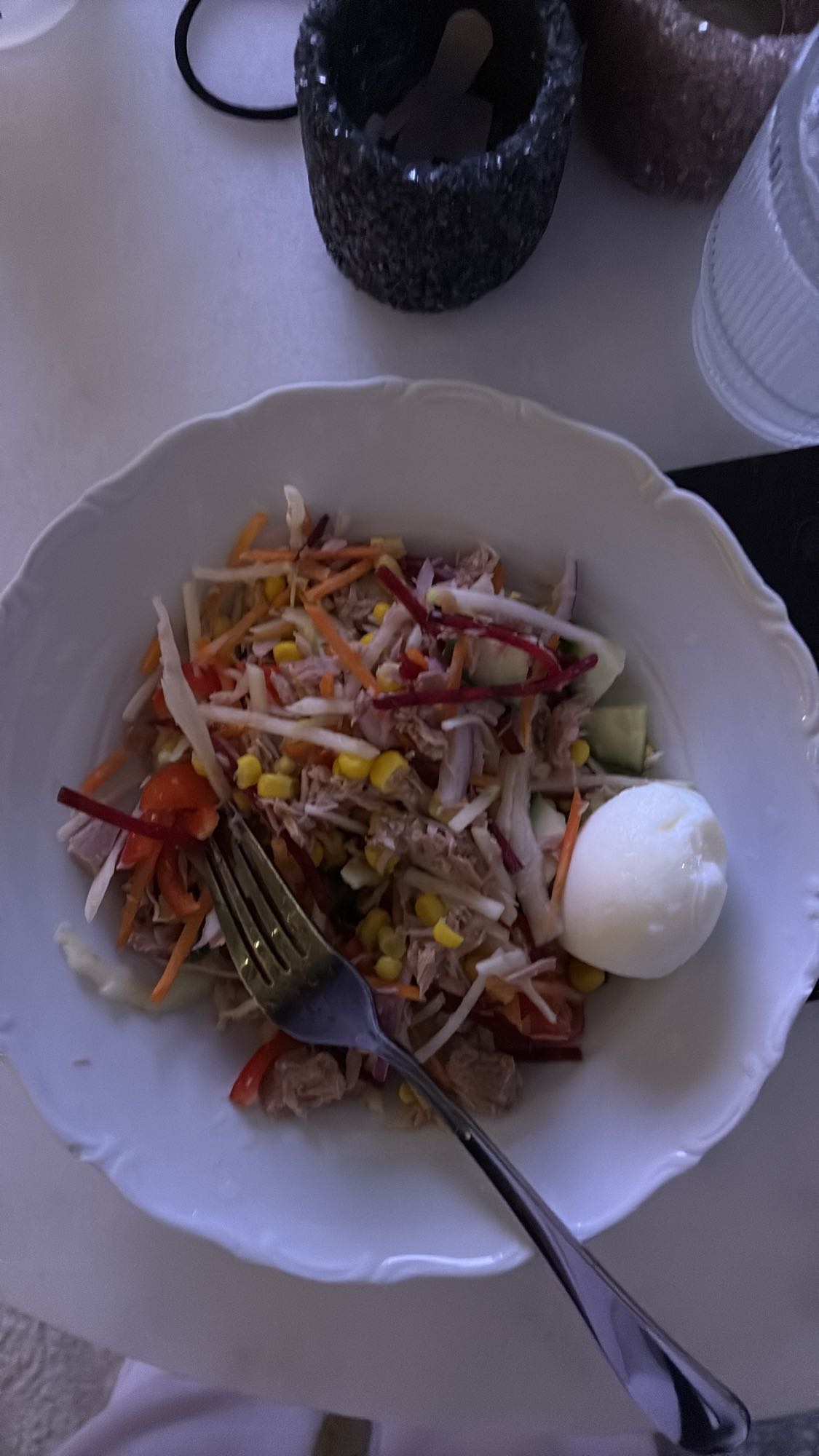 Tonfisksallad med ägg