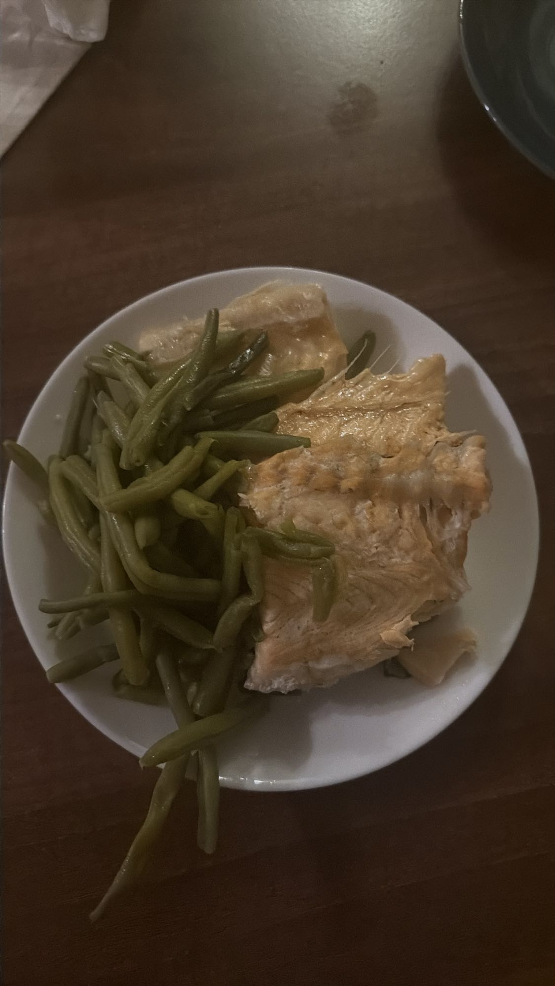 Somon cu fasole verde