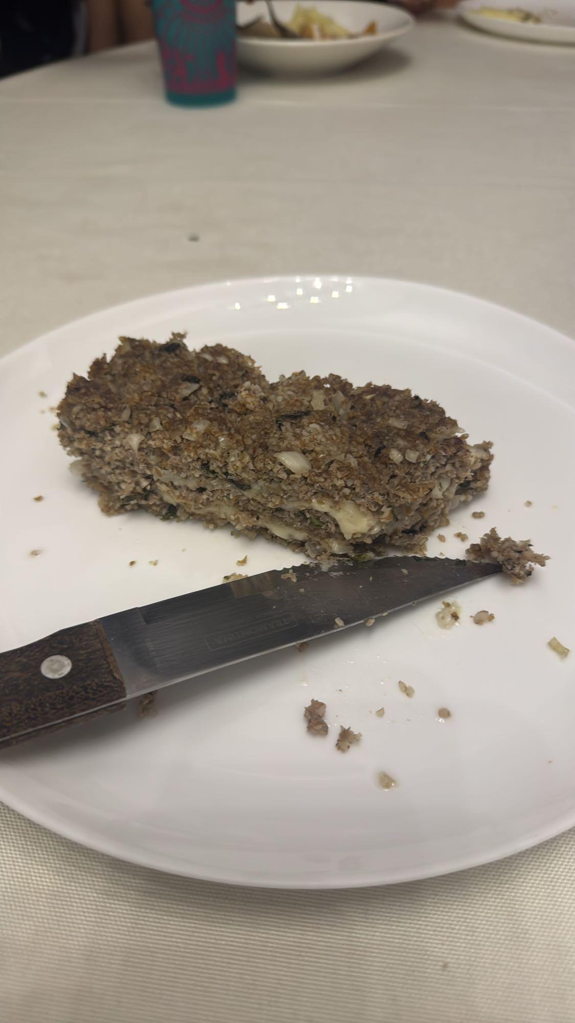 Quibe assado recheado