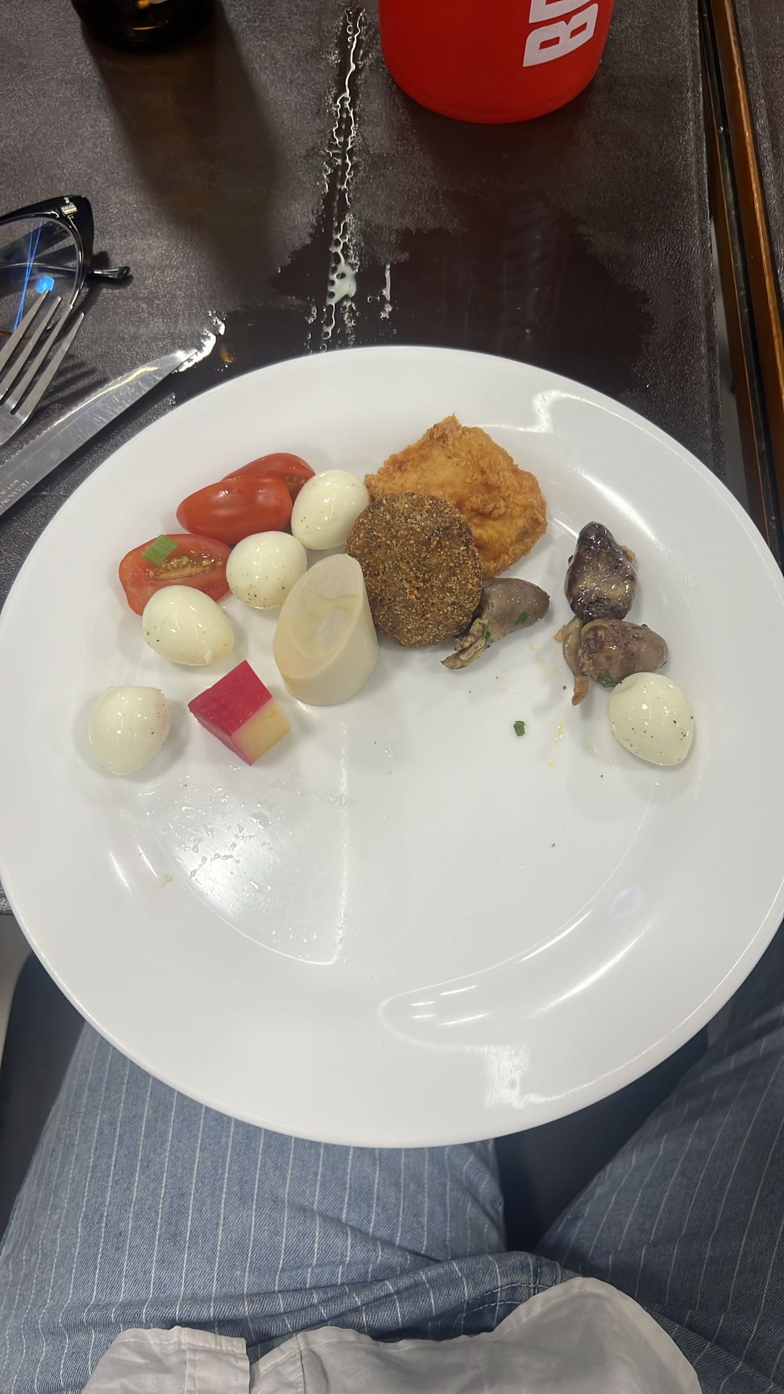 Prato variado com ovos