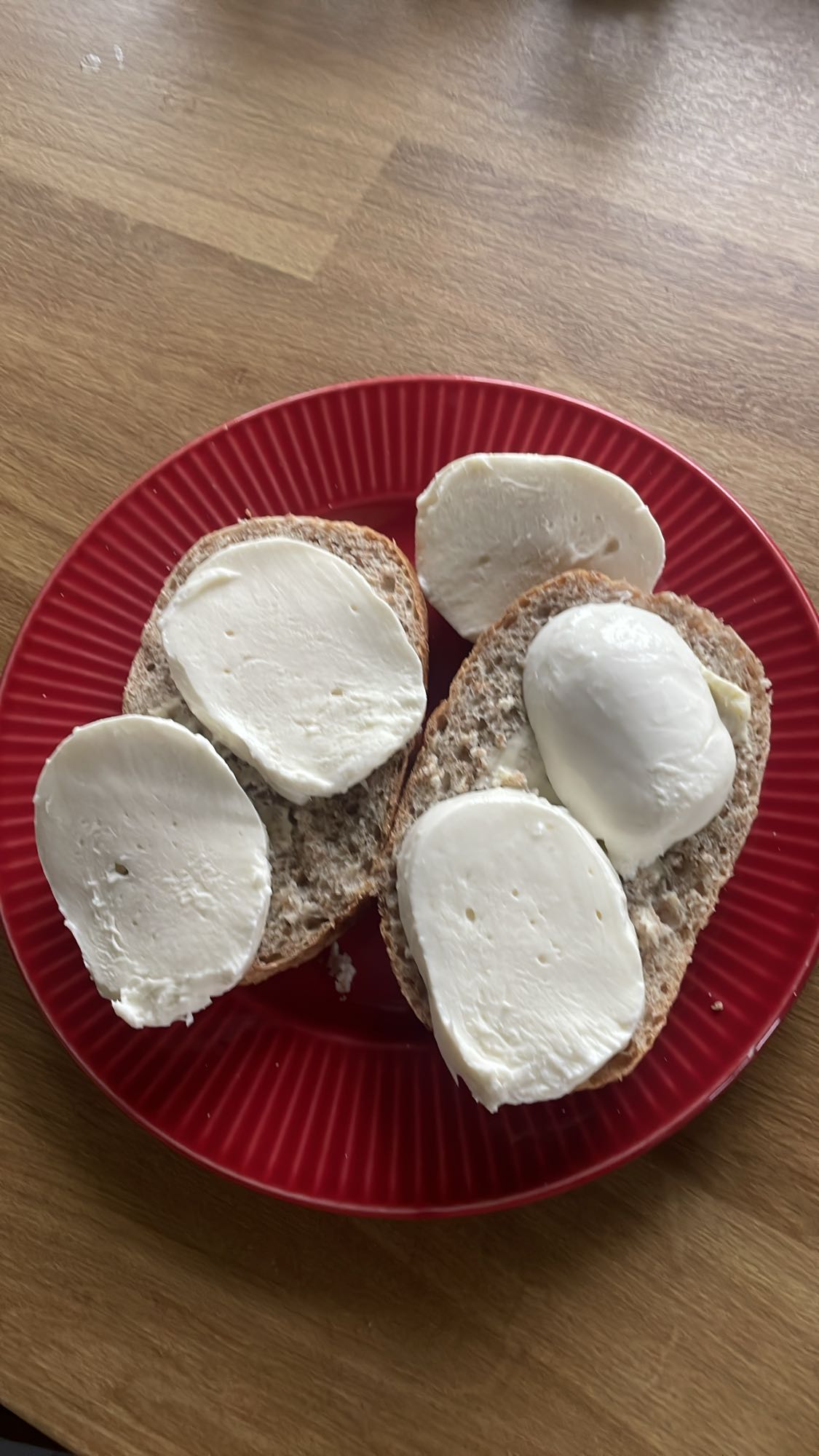 Bułka z mozzarellą