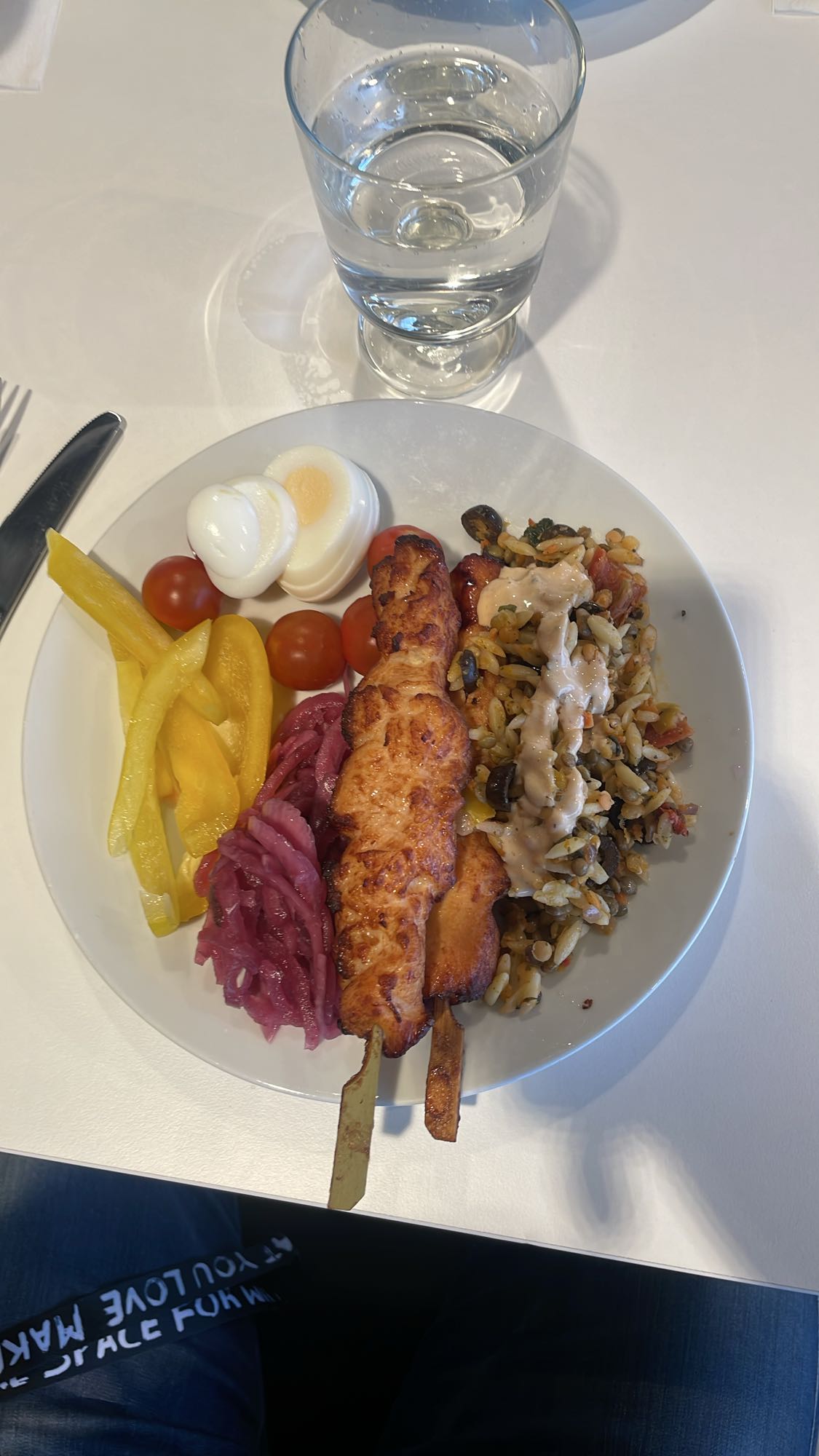 Kycklingspett med grönsaker
