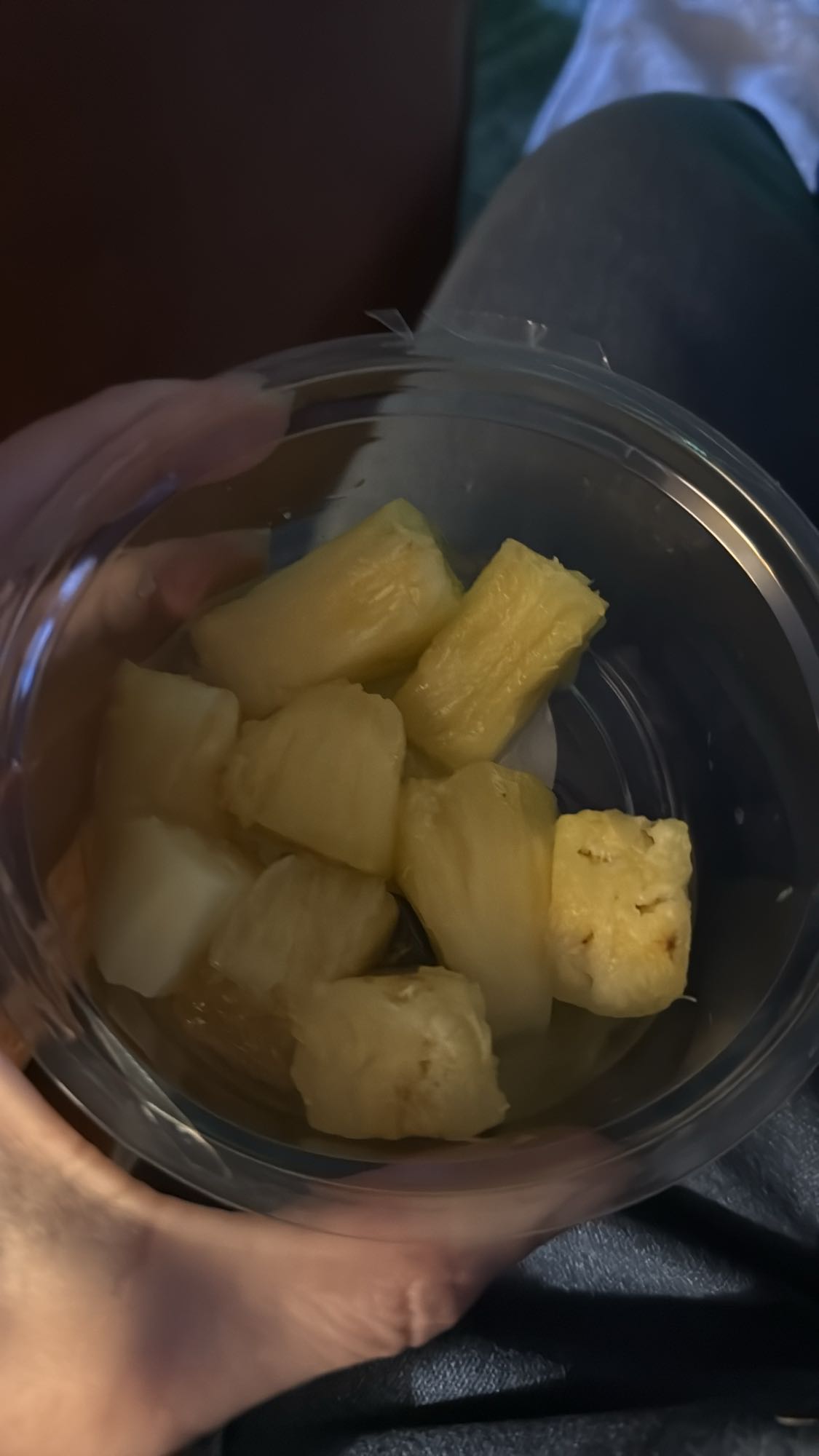 verse ananas stukjes