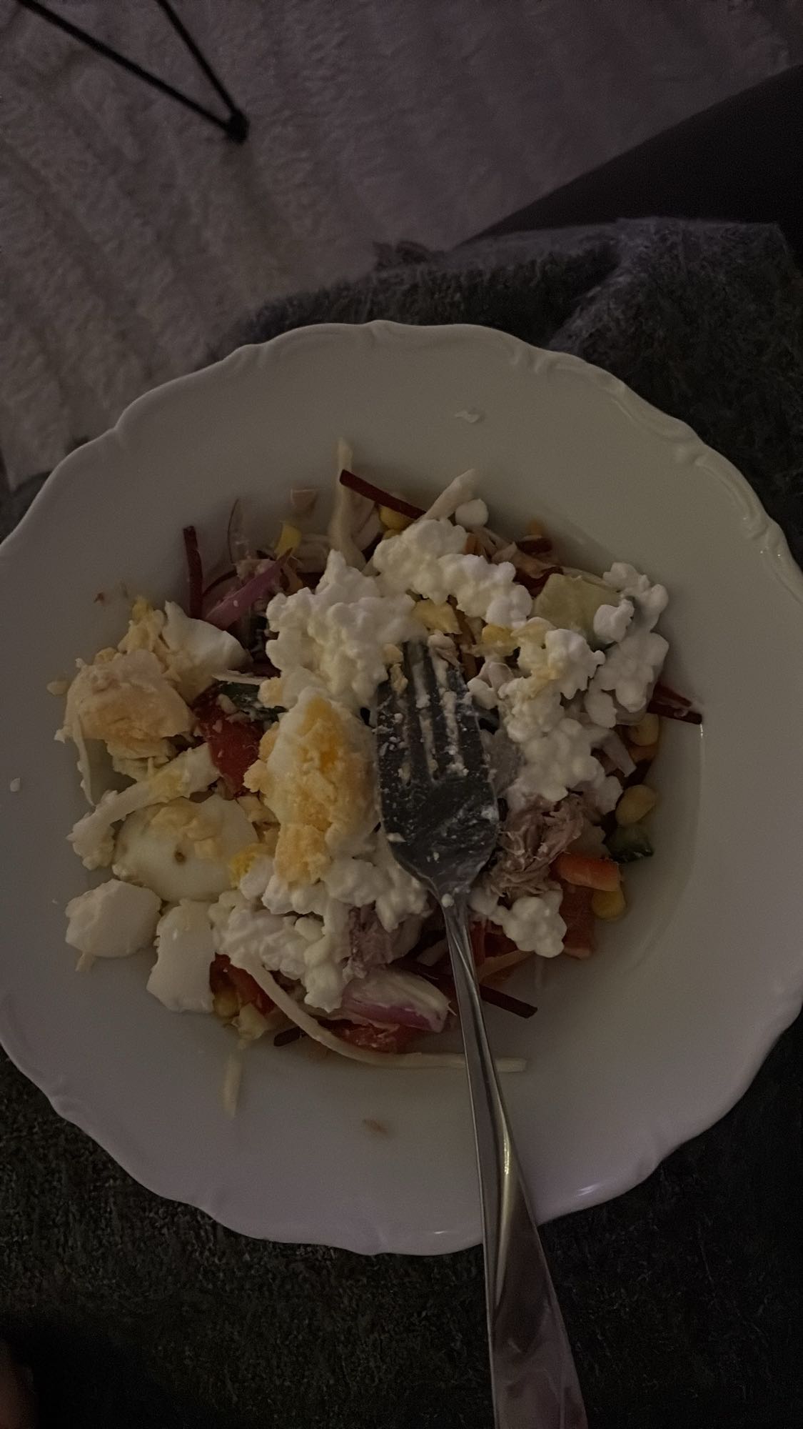 Keso- och tonfisksallad