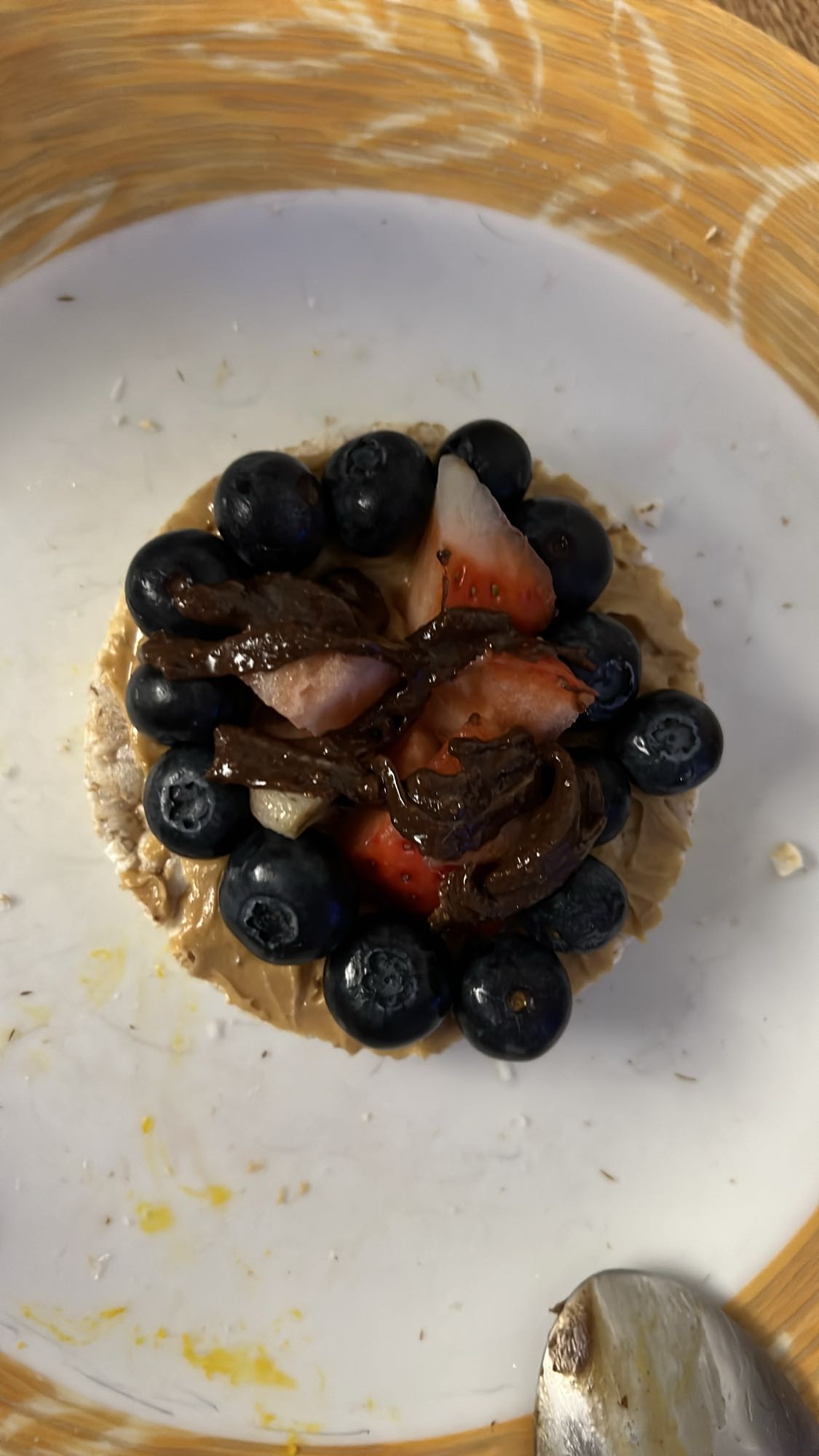Rice cake with fruits