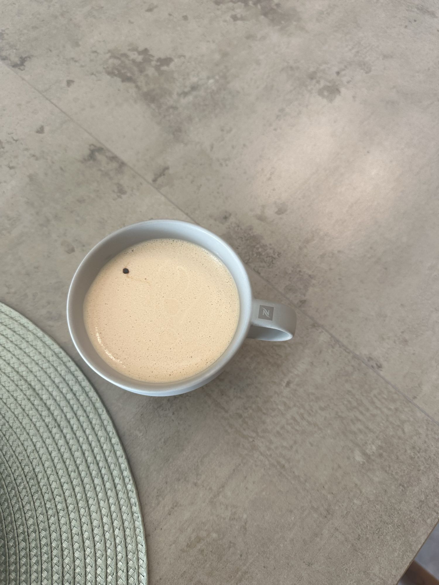 café con leche descremada