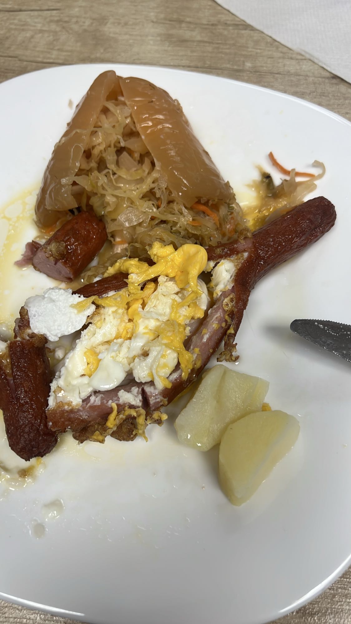 Ardei umplut cu varză și carne