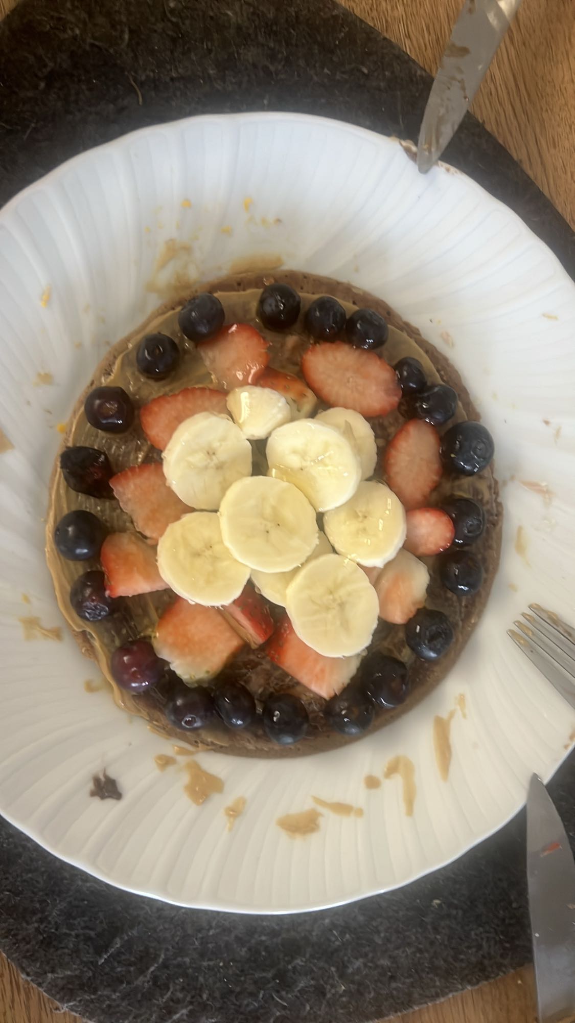 Frugt peanut pandekage