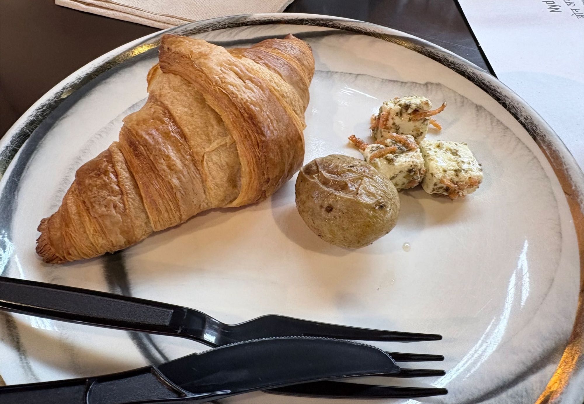 Croissant & Sides Plate
