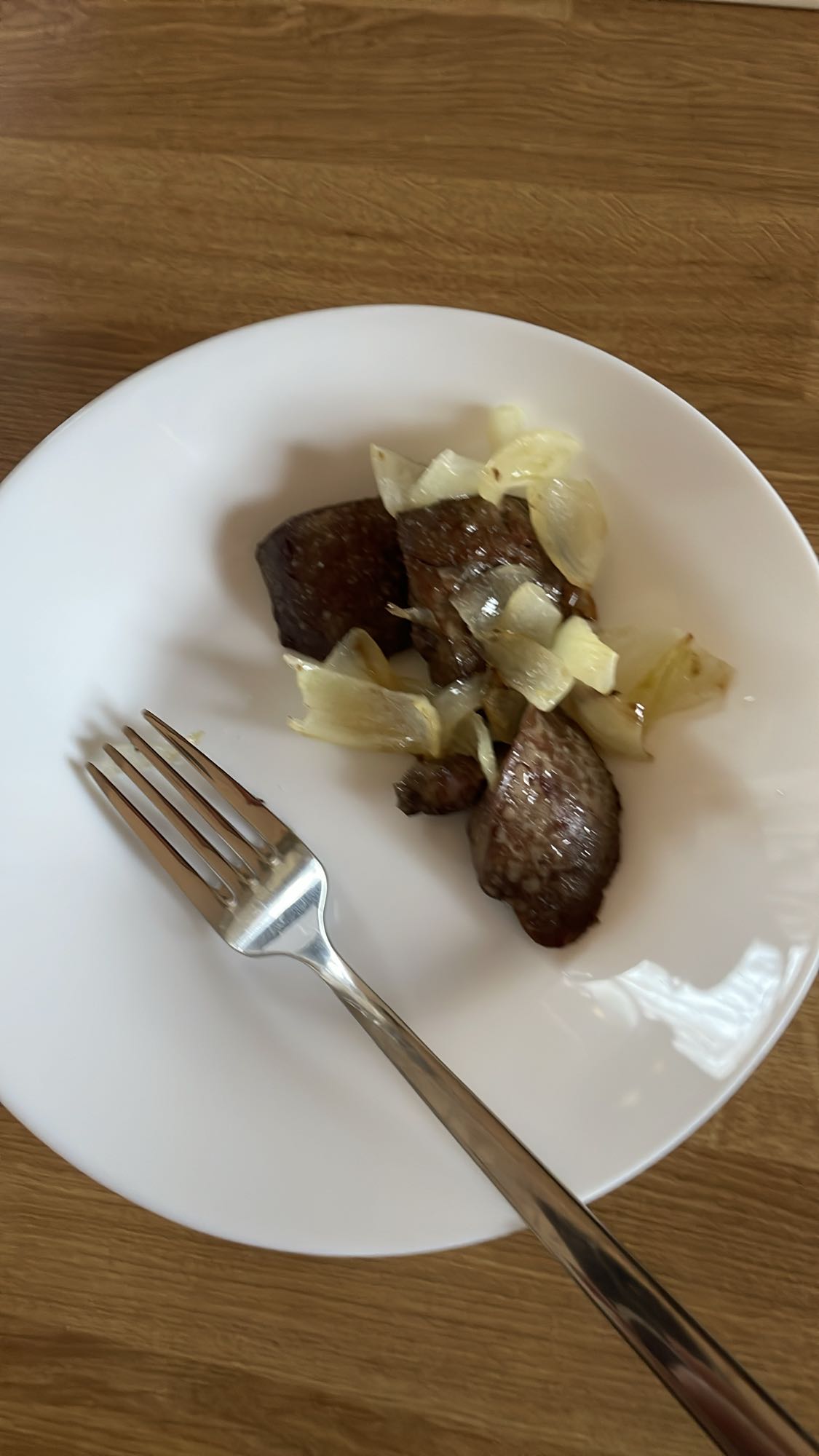 Wątróbka z cebulą