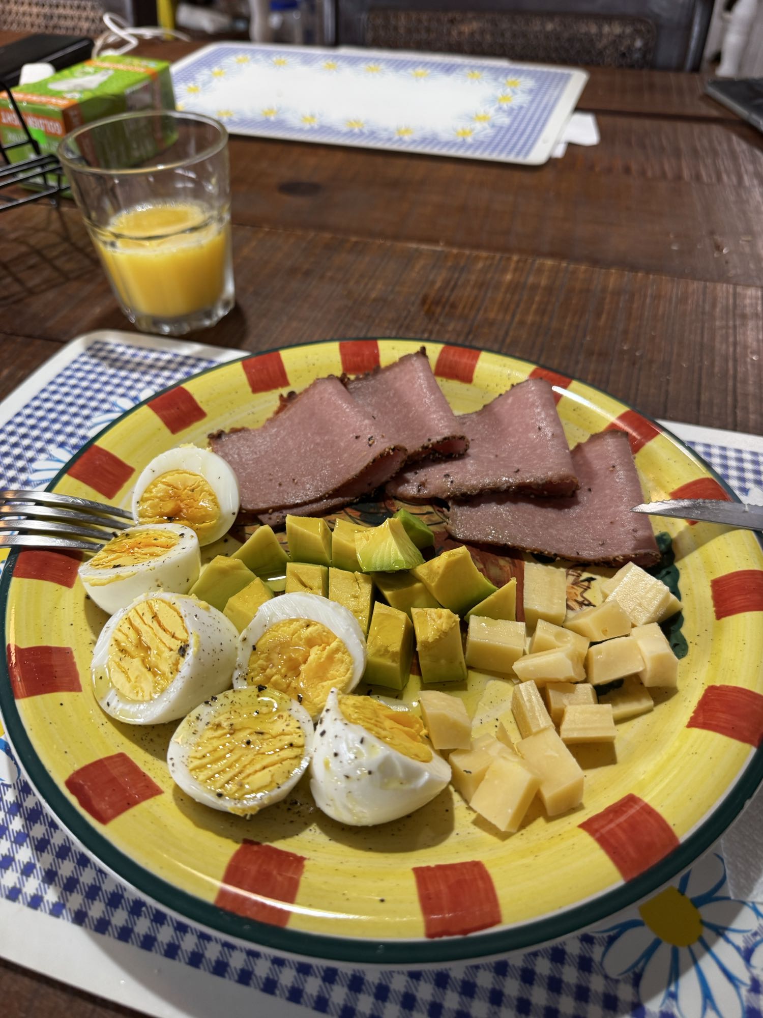 Desayuno proteico variado
