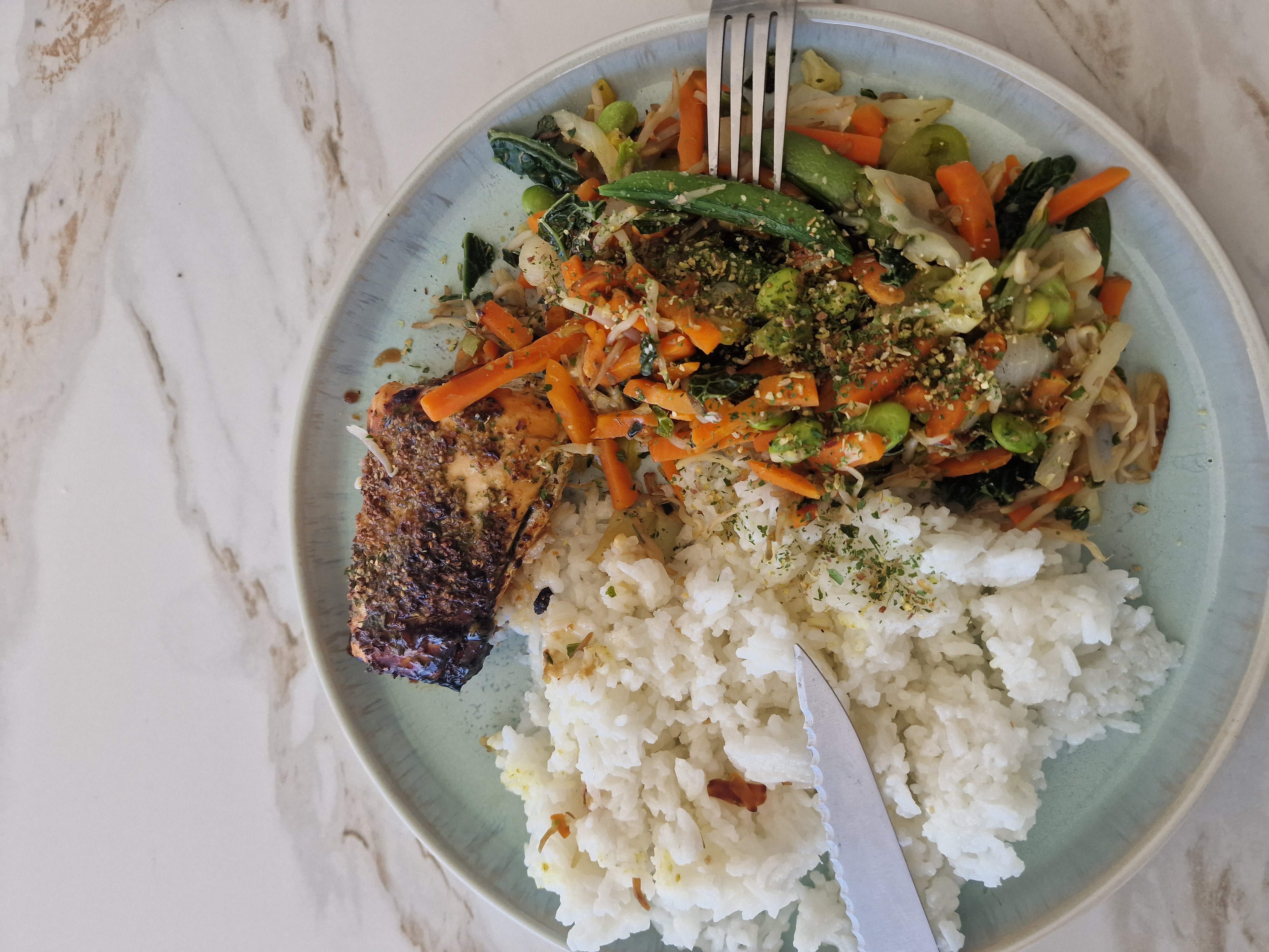 Saumon, riz et légumes