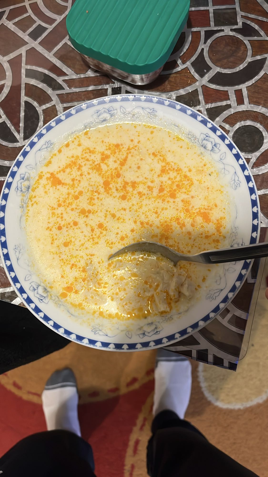 пилешка супа с масло