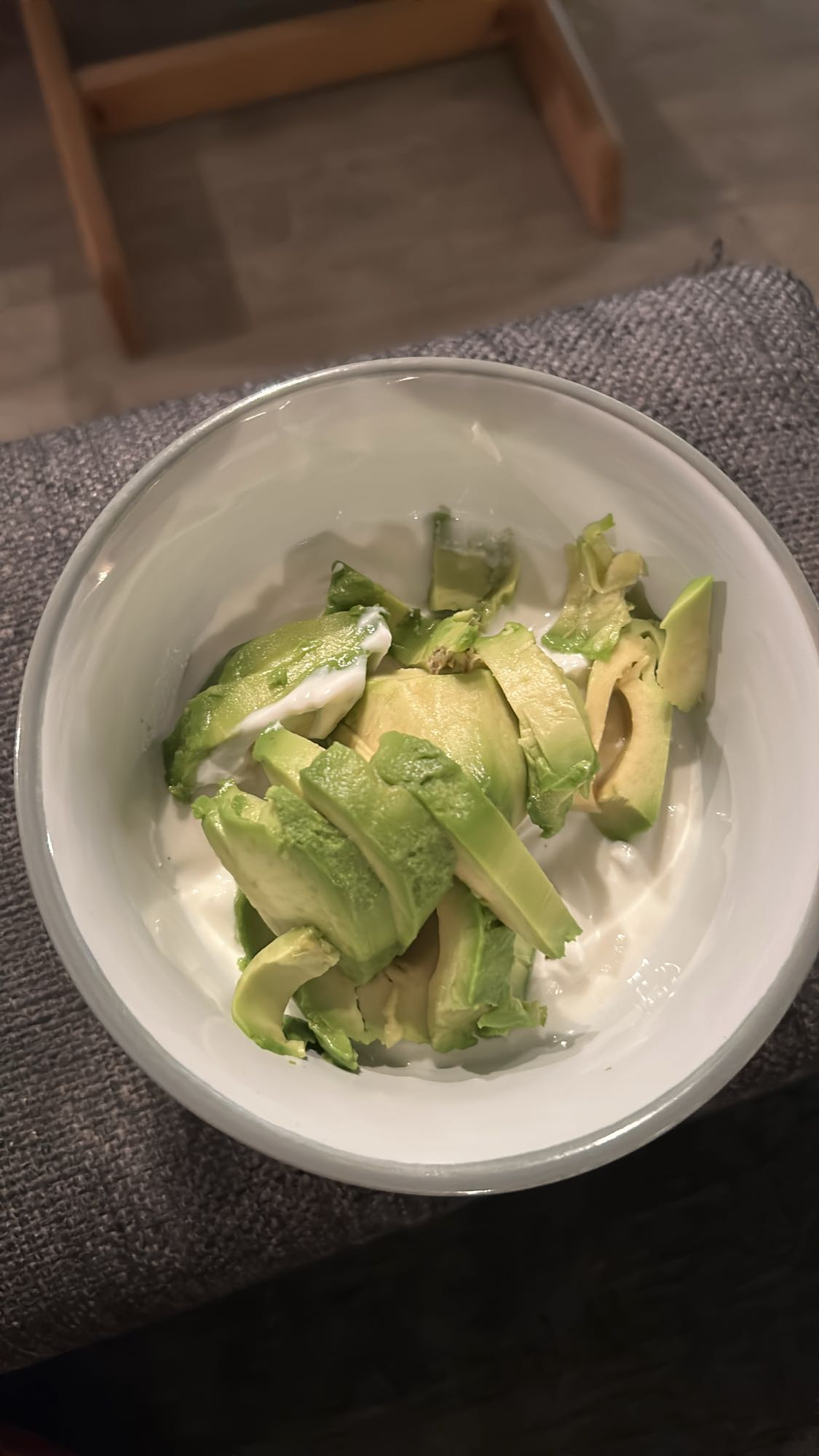 Avokado med yoghurt