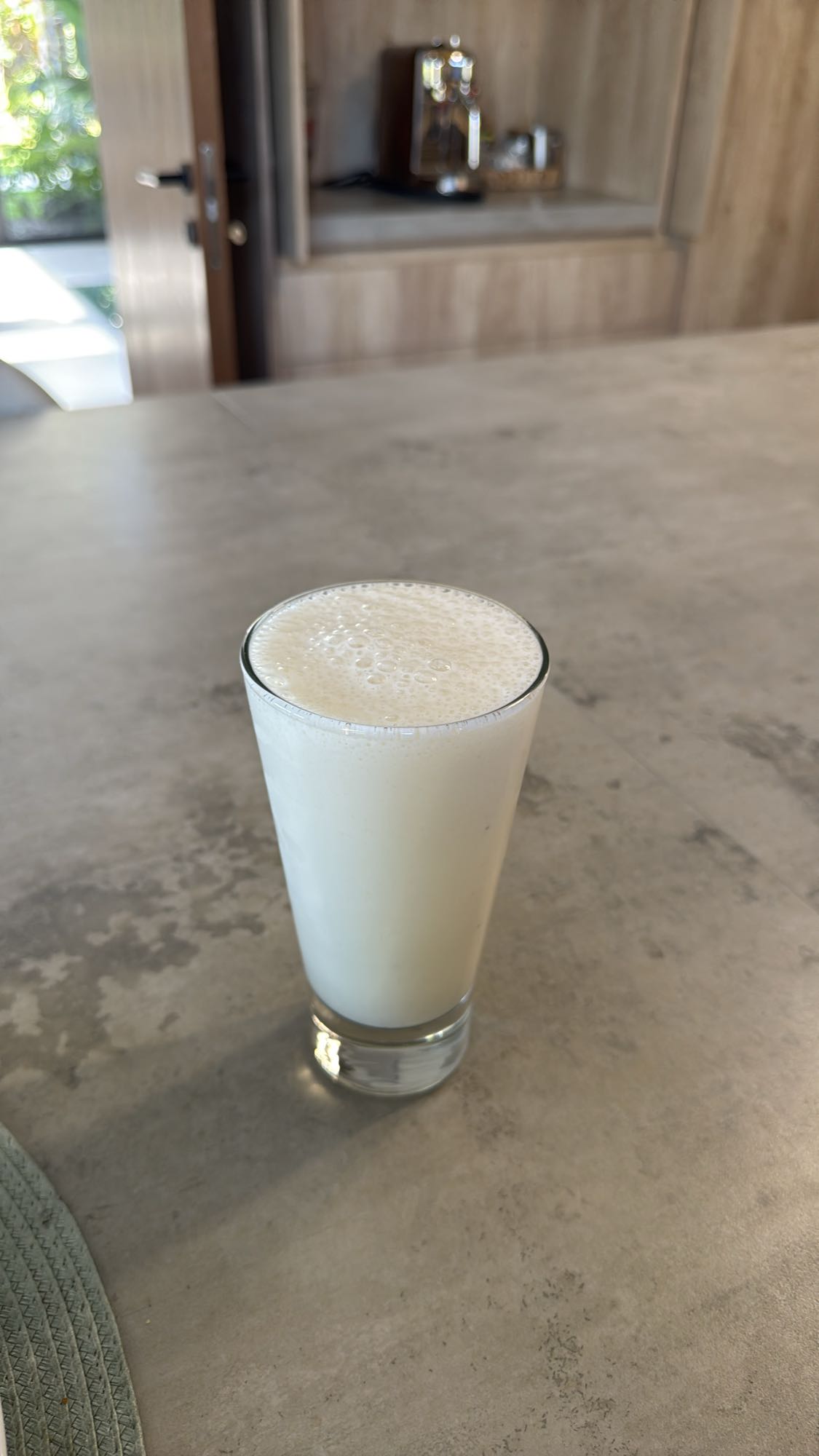 batido de leche descremada, banana y creatina