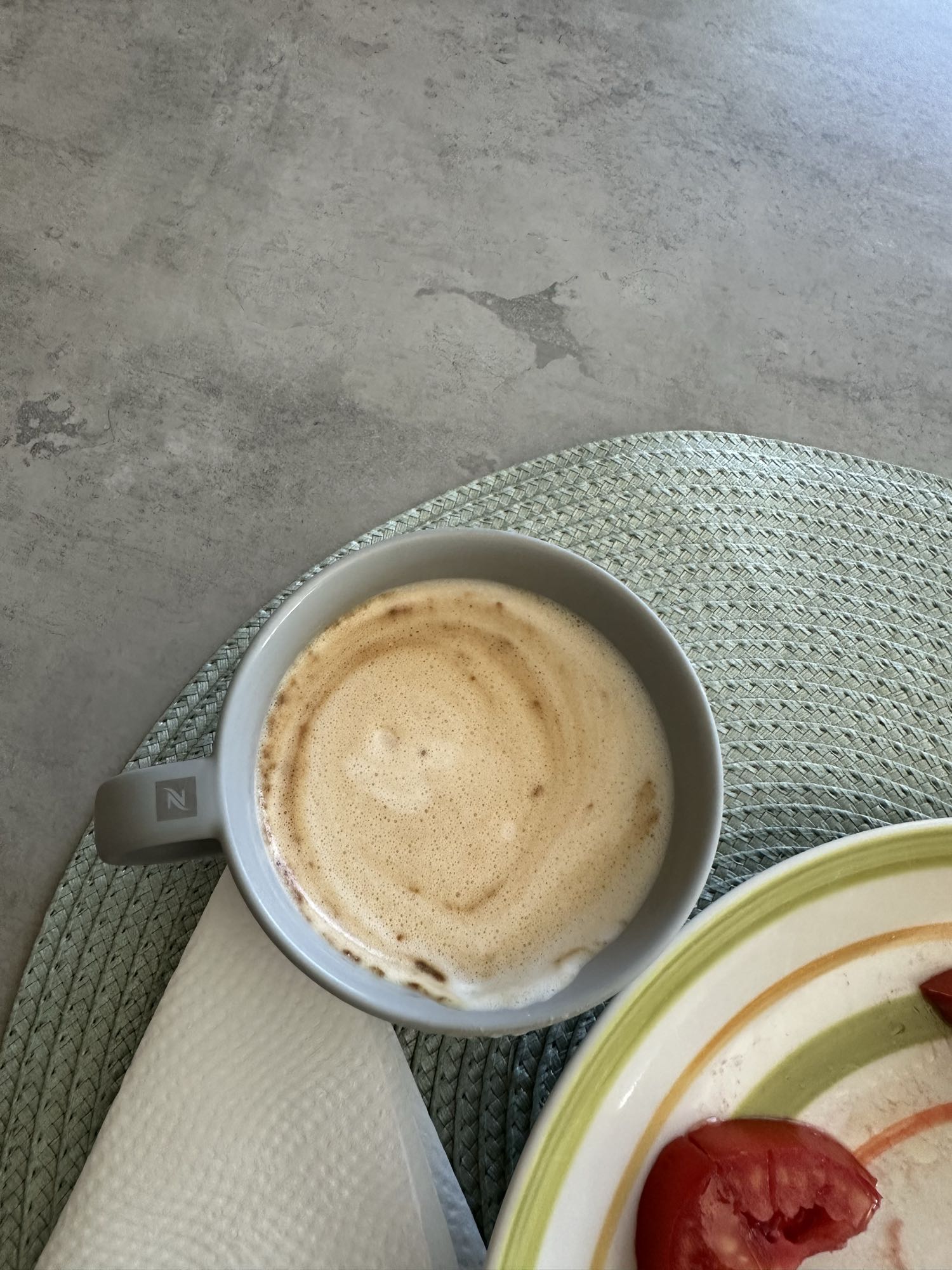 Café con leche descremada
