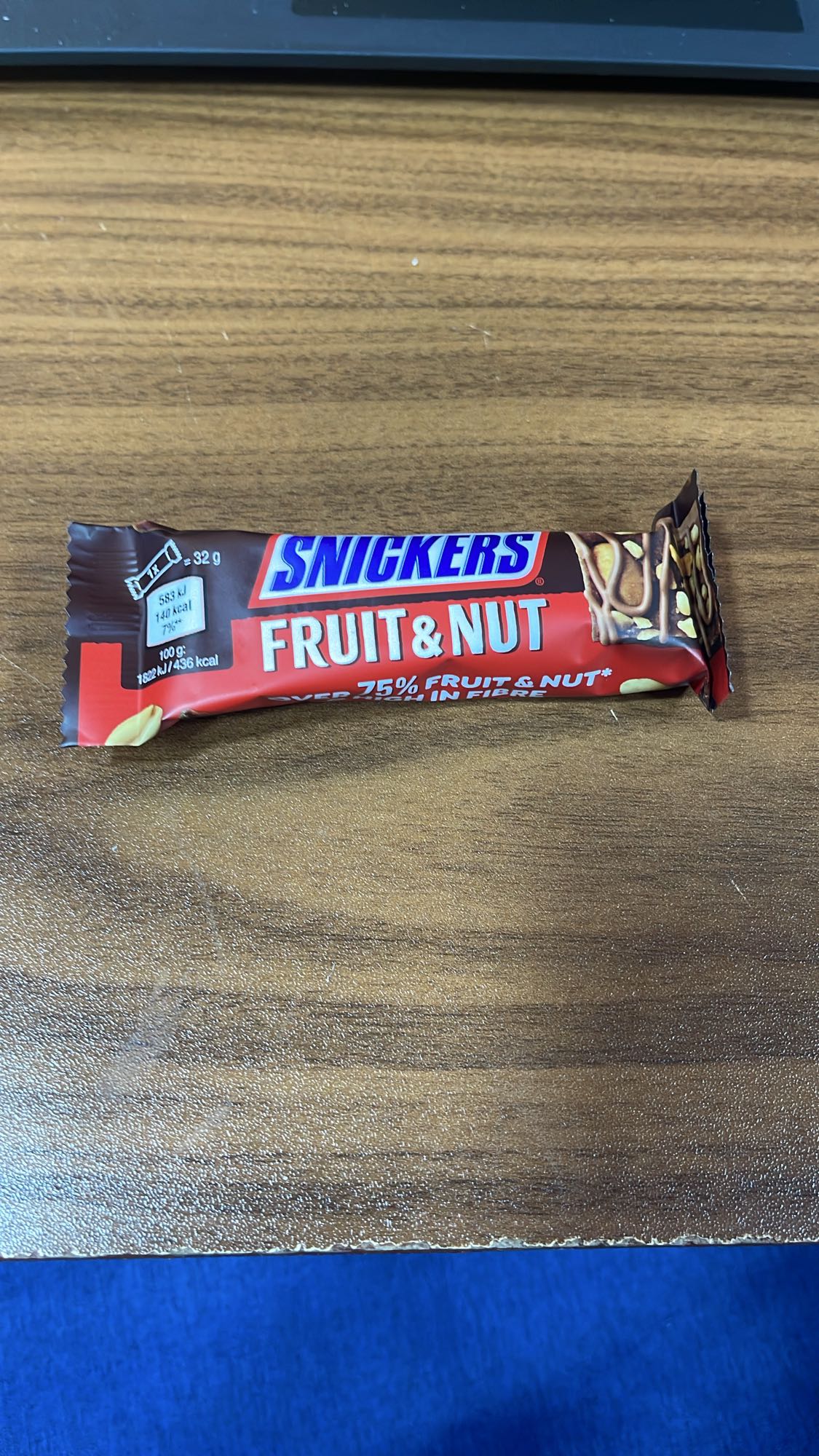 Snickers Fruit & Nut Bar