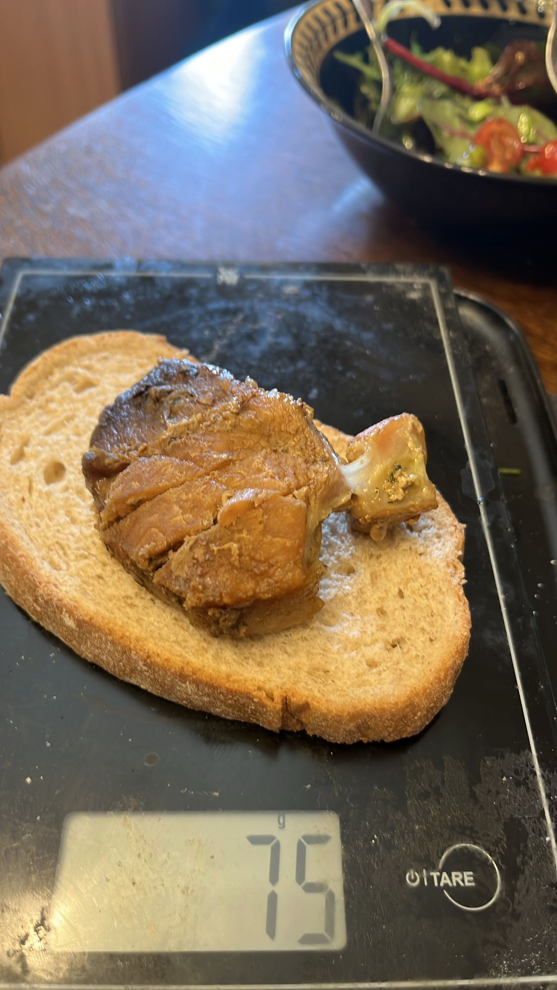 Pâine cu pulpă de pui