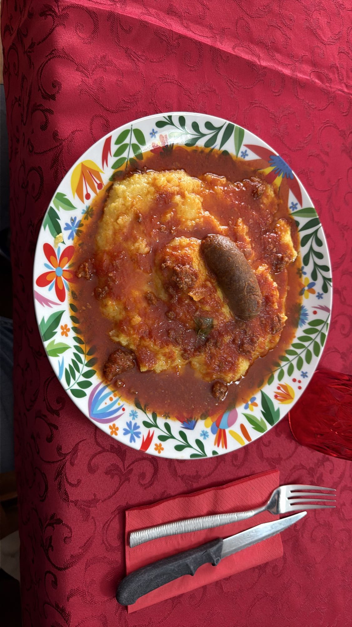 Polenta cu cârnați