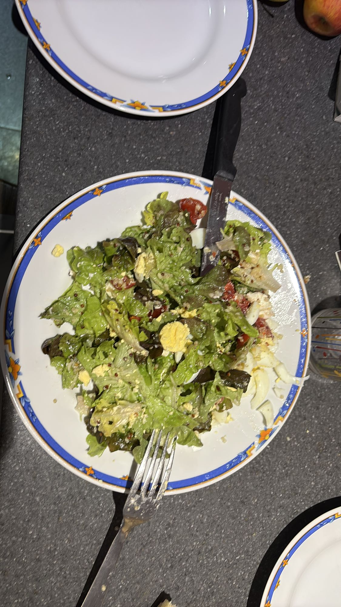 Salade verte aux œufs