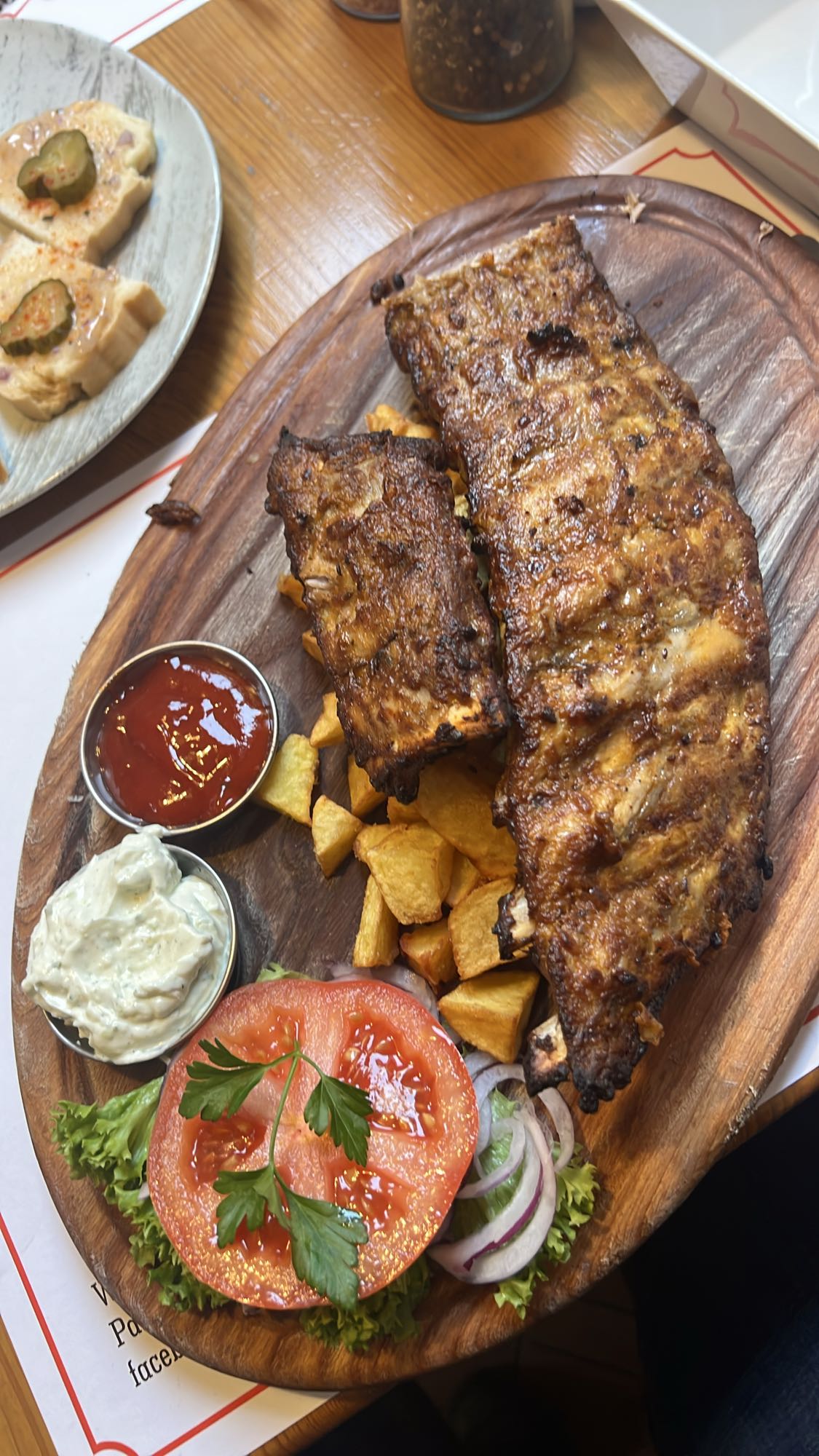 Coaste cu cartofi prăjiți